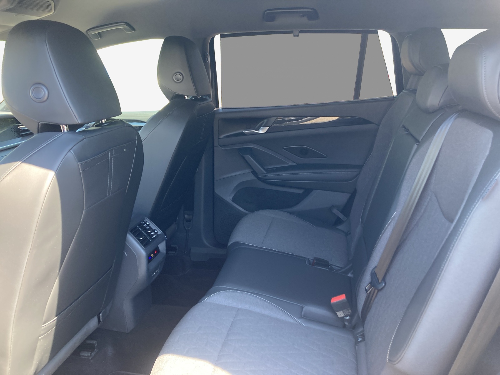 VW Tayron 1.5 TSI evo2 mHEV Life DSG-image-11
