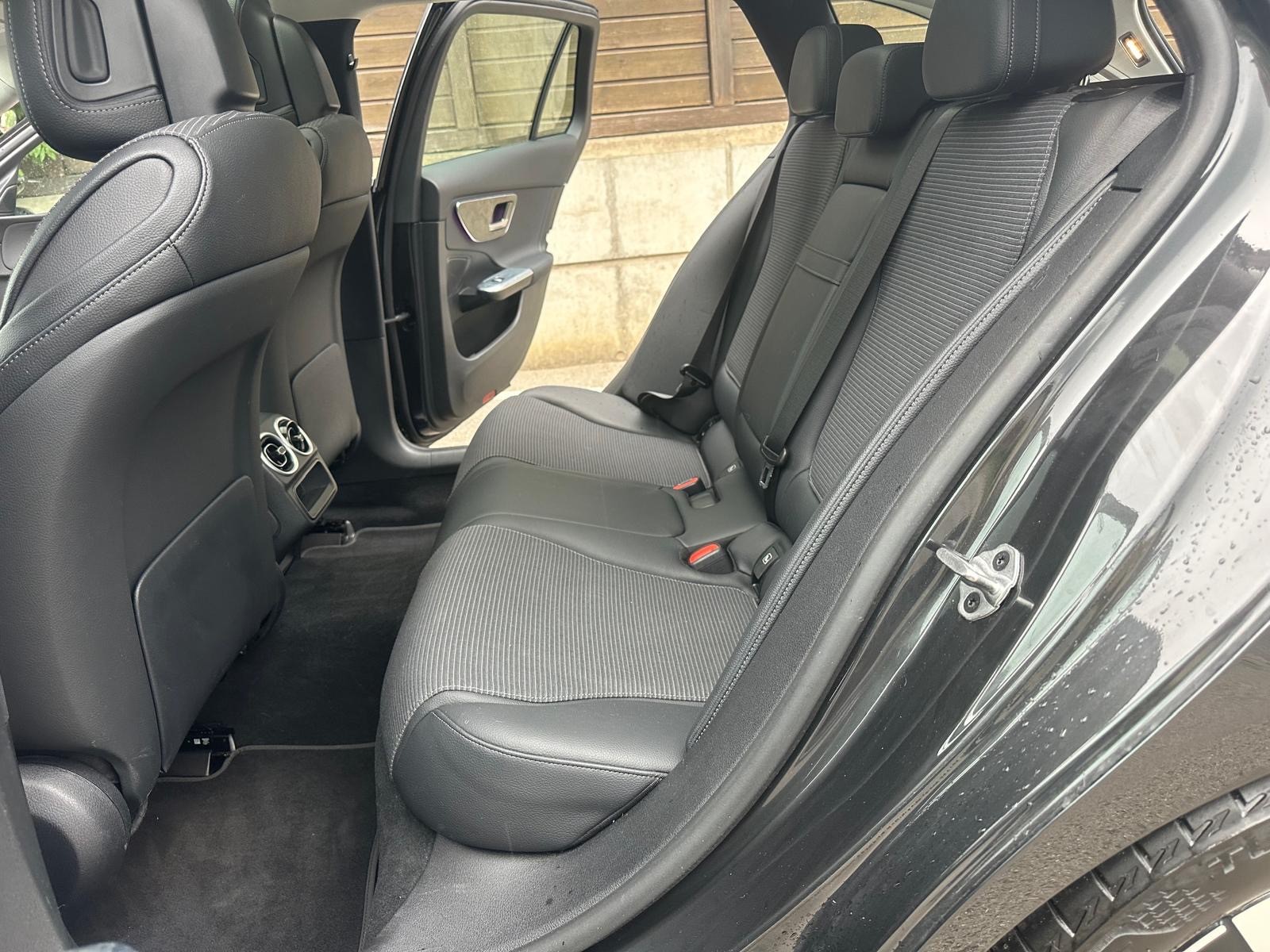 MERCEDES-BENZ C 200 T 4Matic All-Terain Avantgarde-image-10