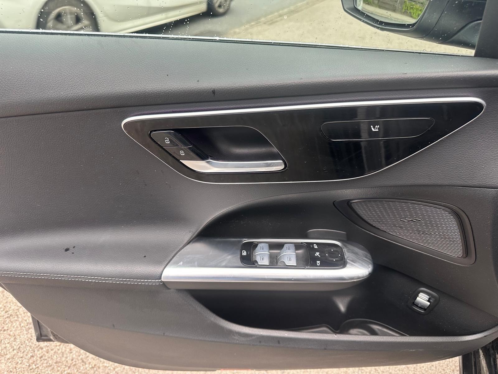 MERCEDES-BENZ C 200 T 4Matic All-Terain Avantgarde-image-13