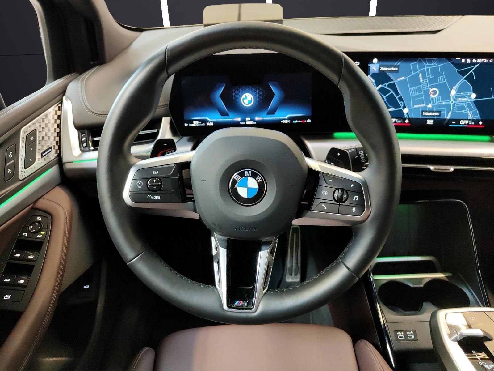 BMW 223i xDrive SDKG Active Tourer-image-11