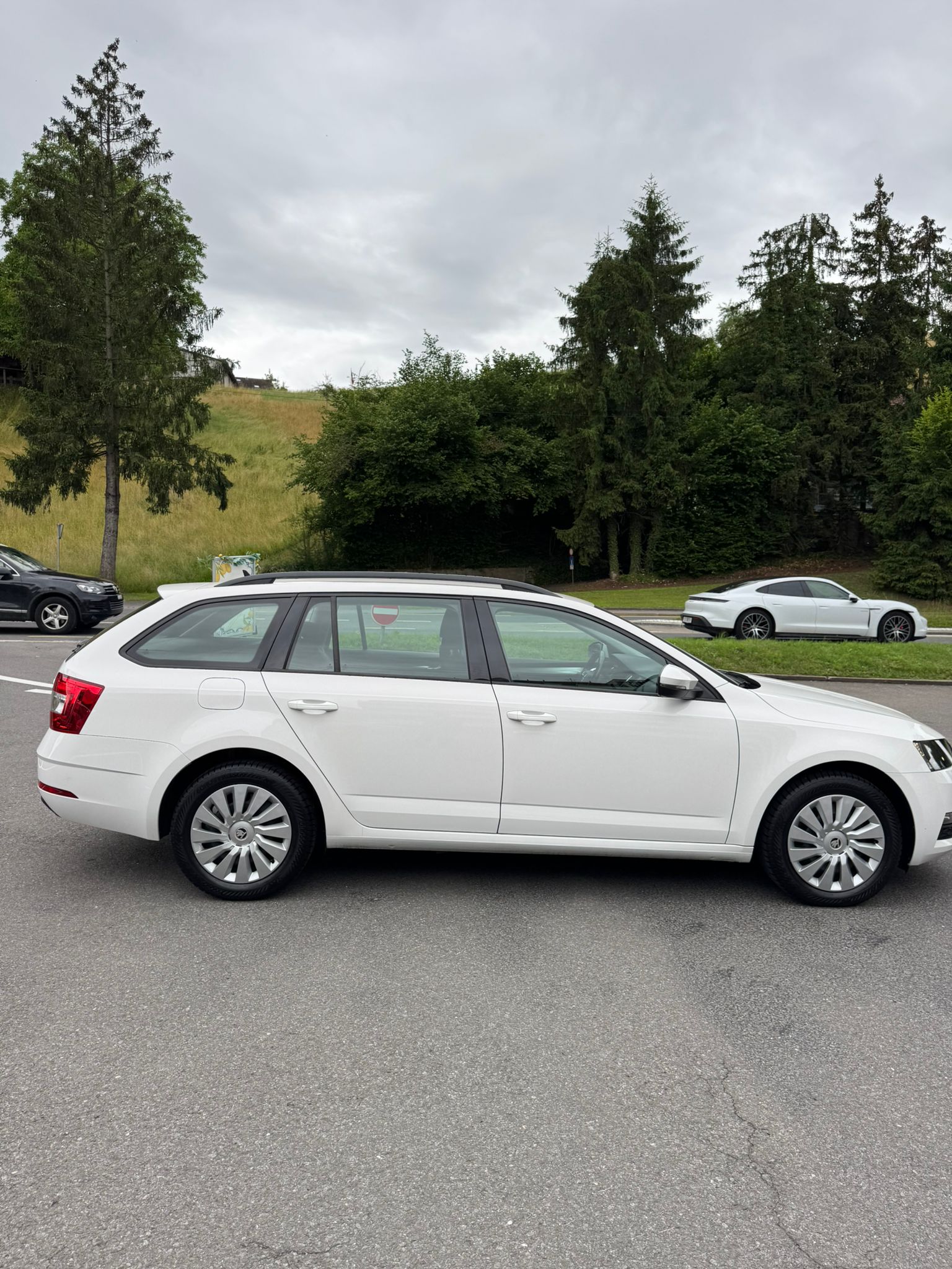 SKODA Octavia Combi 2.0 TDI Style 4x4 DSG-image-6