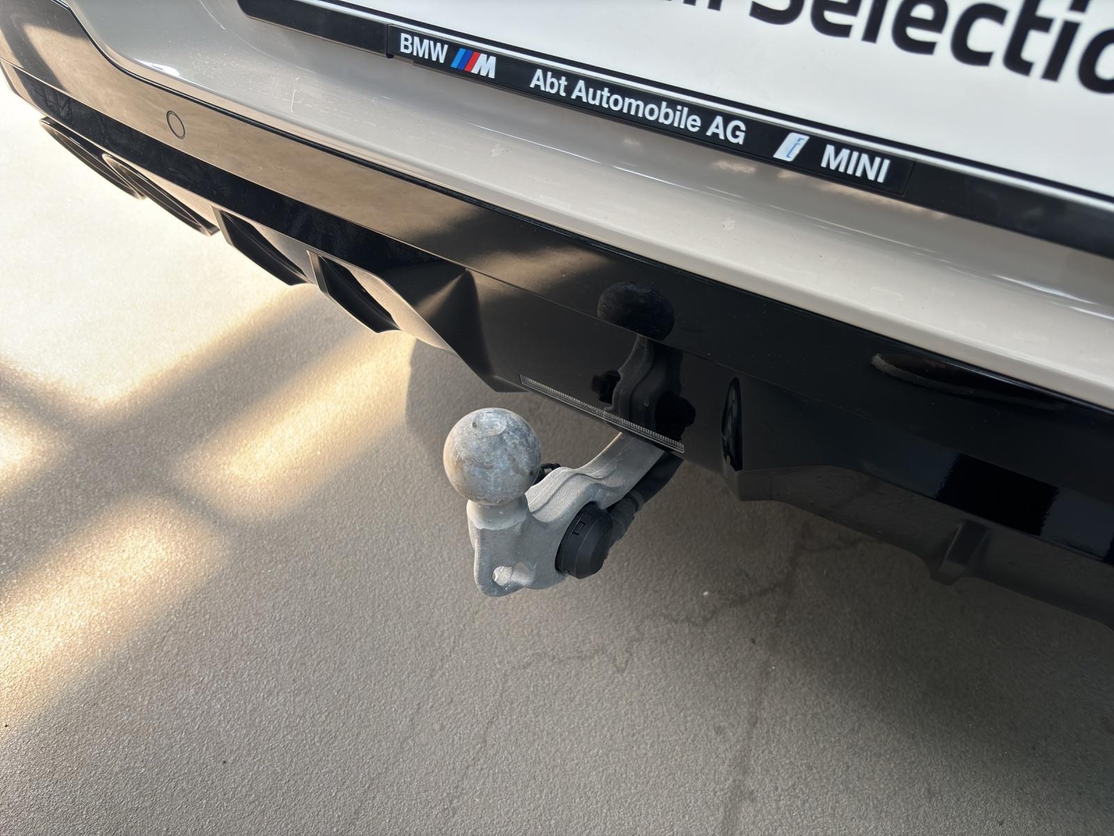 BMW X3 M50i-image-22