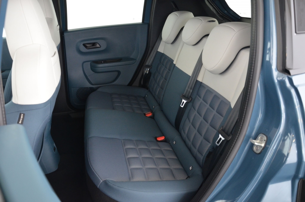 FIAT Grande Panda Elektro La Prima-image-13