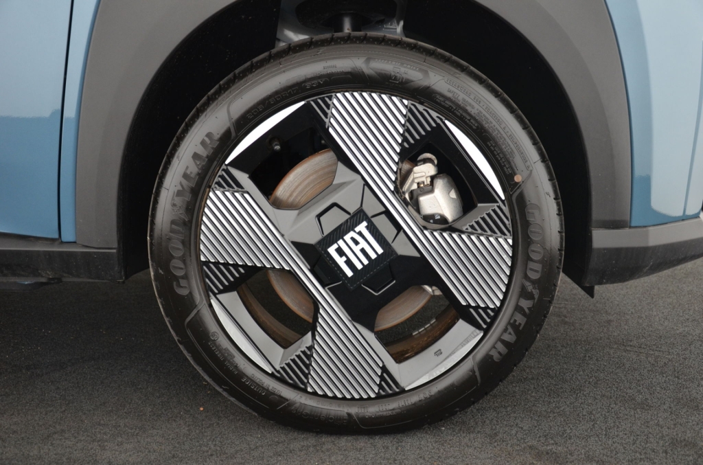 FIAT Grande Panda Elektro La Prima-image-9