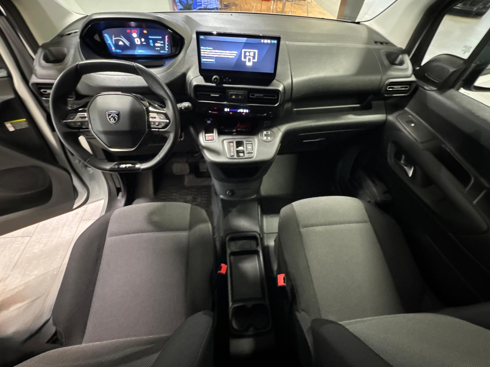 PEUGEOT Partner Kaw. 1000 Standard 1.5 BlueHDI 130 S/S-image-13