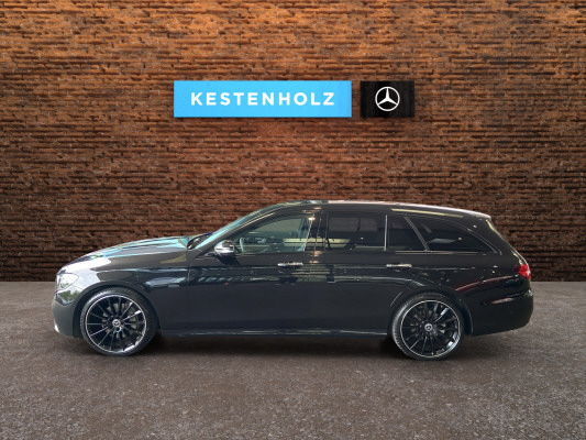 MERCEDES-BENZ E 220 d T 4M Swiss Star-image-3