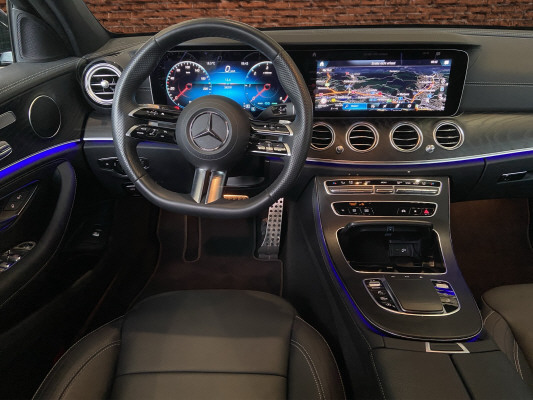 MERCEDES-BENZ E 220 d T 4M Swiss Star-image-8