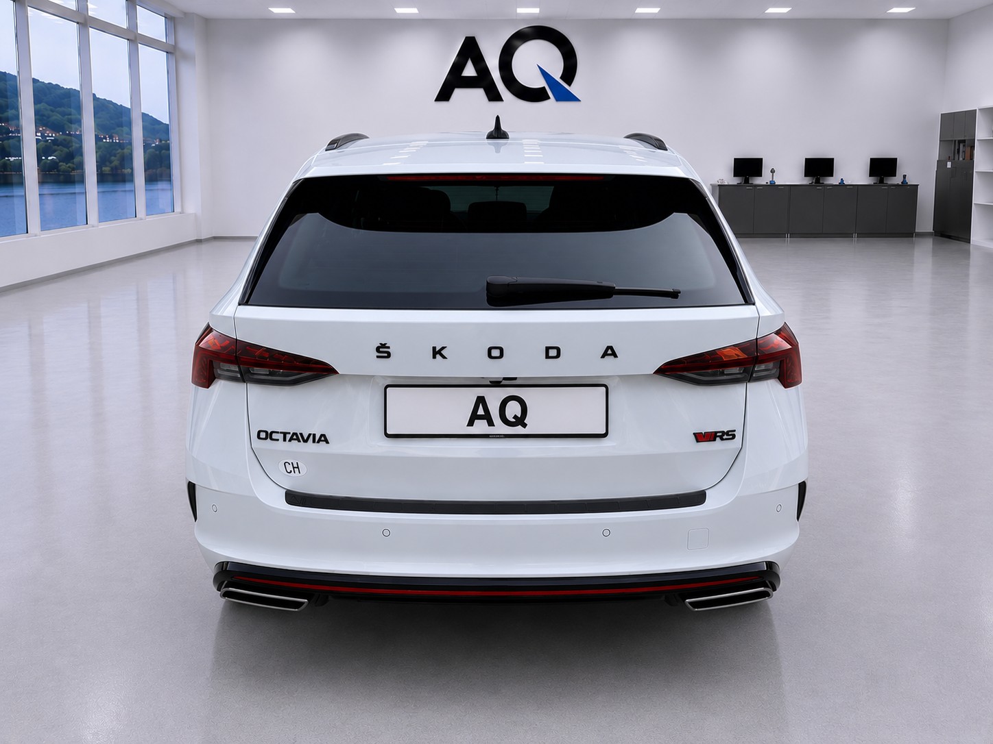 SKODA Octavia Combi 2.0 TDI DSG RS 4x4-image-1