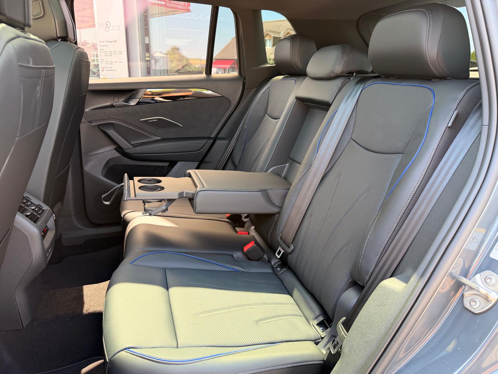VW Tiguan 2.0 TSI DSG R-Line United 4Motion-image-25