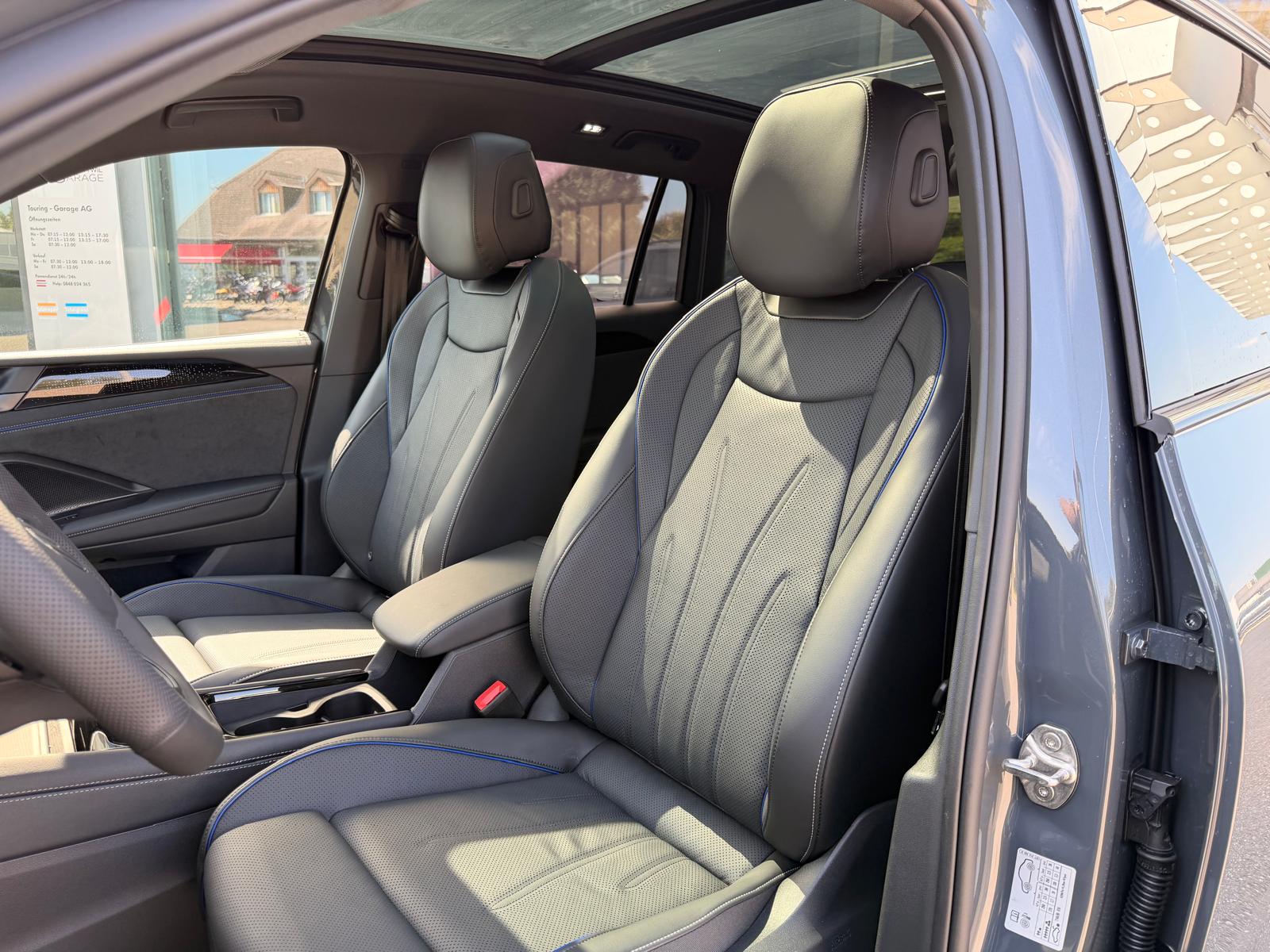 VW Tiguan 2.0 TSI DSG R-Line United 4Motion-image-17