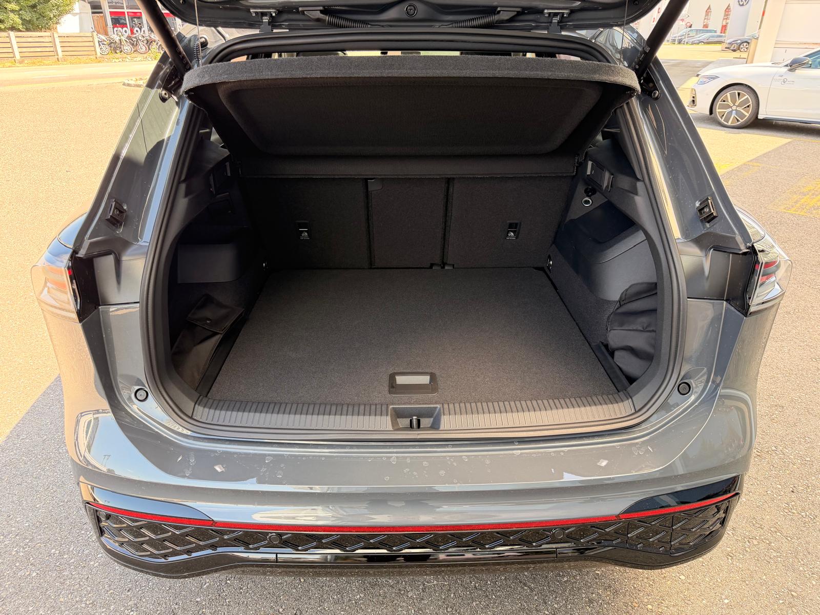 VW Tiguan 2.0 TSI DSG R-Line United 4Motion-image-27