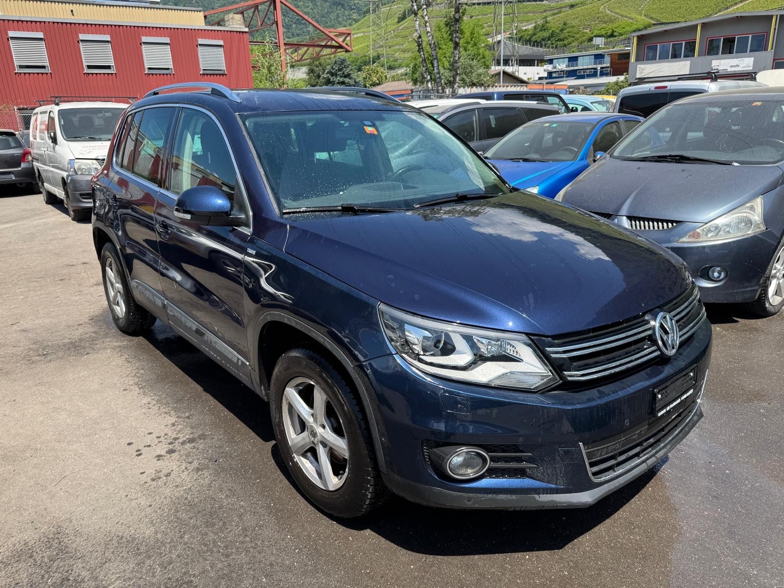 VW Tiguan 2.0 TSI Design 4Motion DSG-image-4