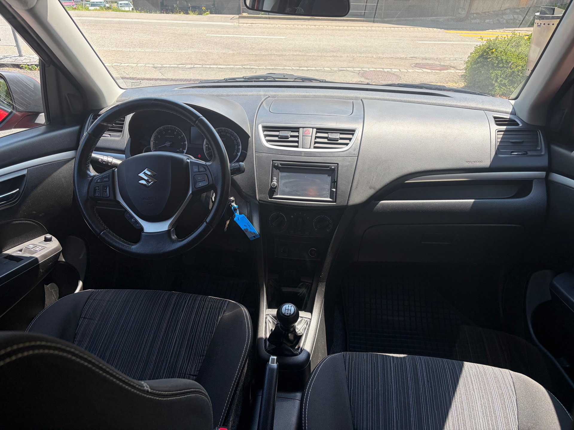 SUZUKI Swift 1.2i 16V GL Top Sergio Cellano 4x4-image-7