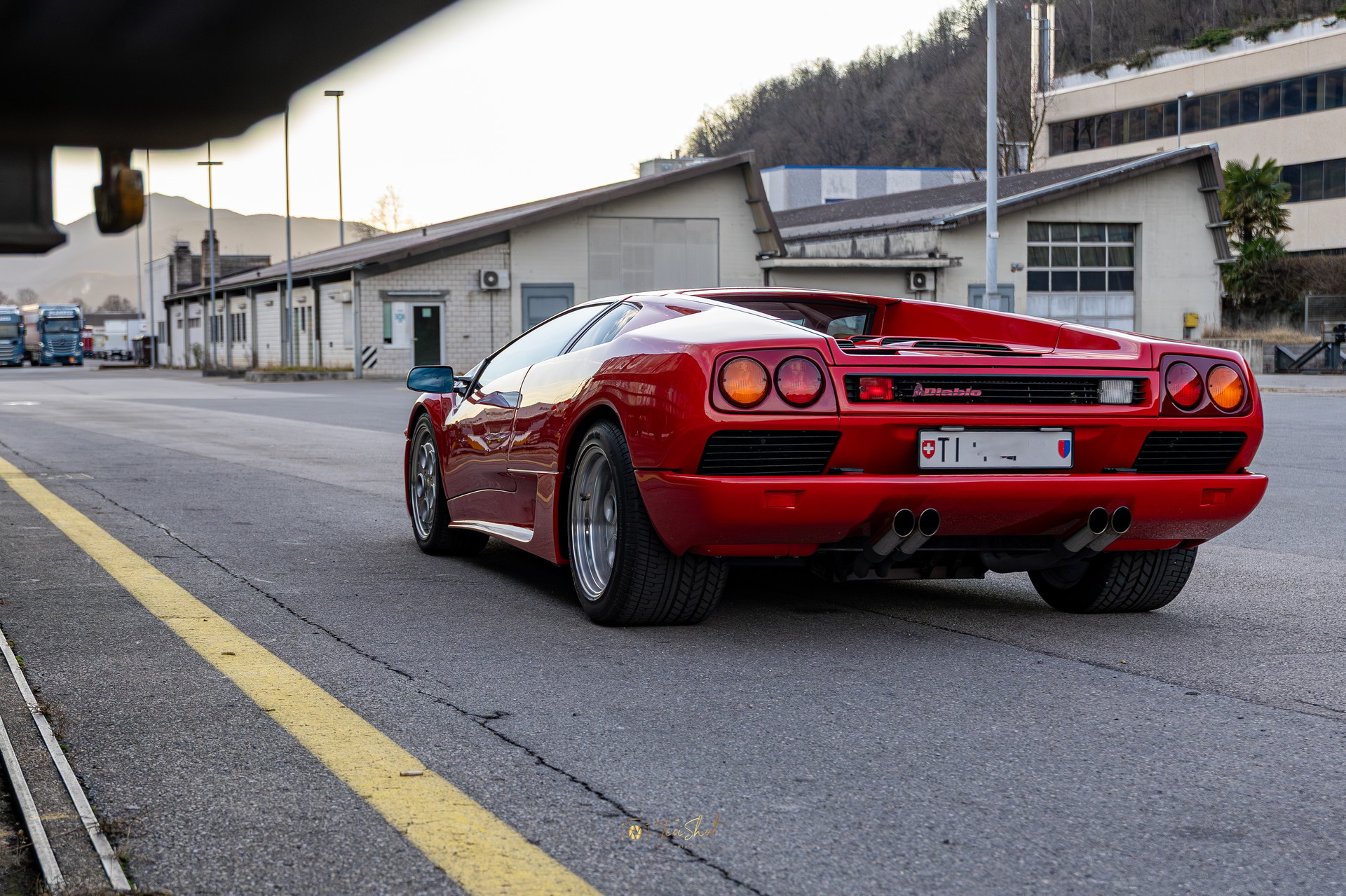 LAMBORGHINI Diablo 1st Generation Rear Wheel Drive-image-9