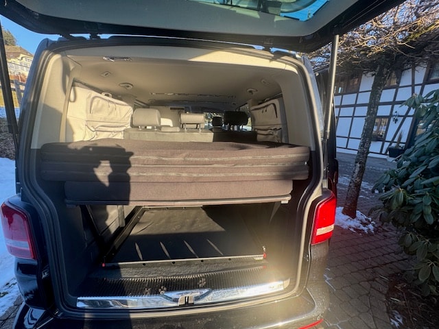 VW Multivan 2.0 Bi-TDI Highline DSG-image-2
