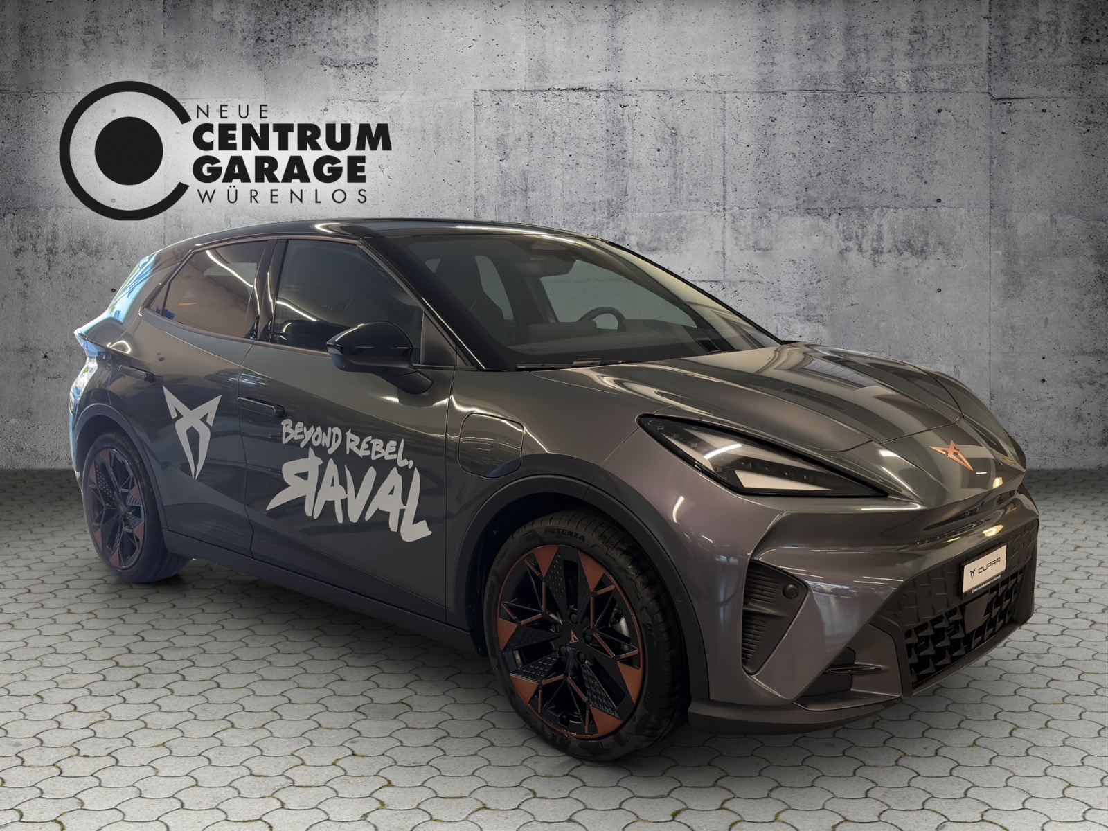CUPRA Raval 52 kWh Dynamic+ Launch Edition-image-1