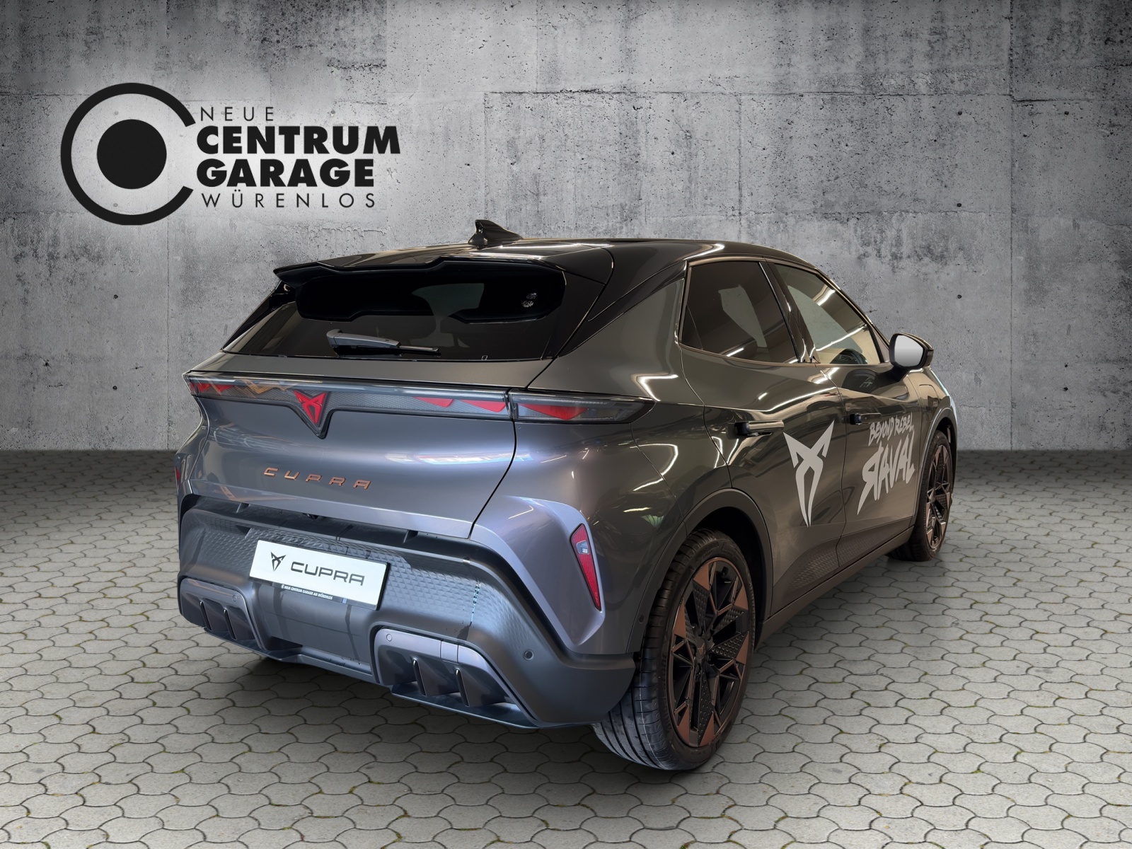 CUPRA Raval 52 kWh Dynamic+ Launch Edition-image-3