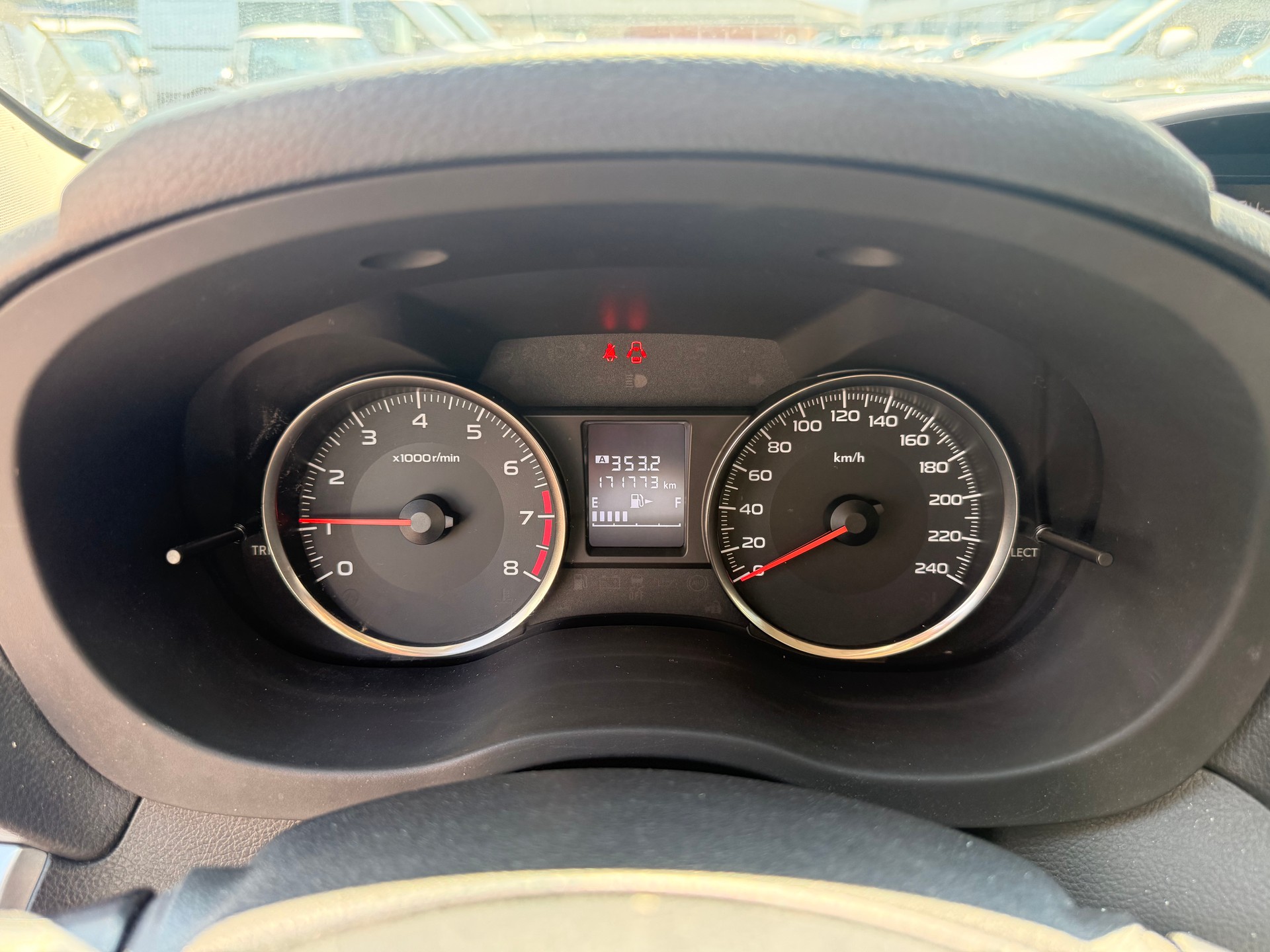 SUBARU XV 1.6 Swiss One-image-7