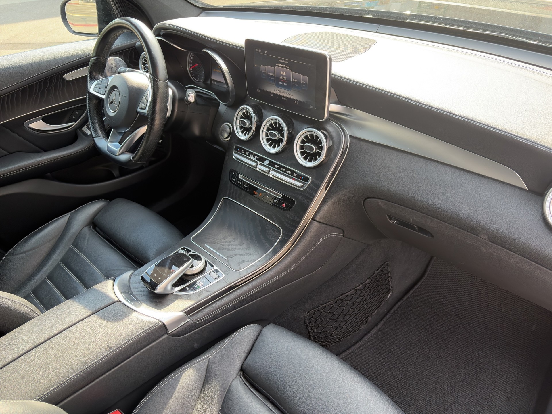 MERCEDES-BENZ GLC Coupé 43 AMG 4Matic 9G-Tronic-image-10