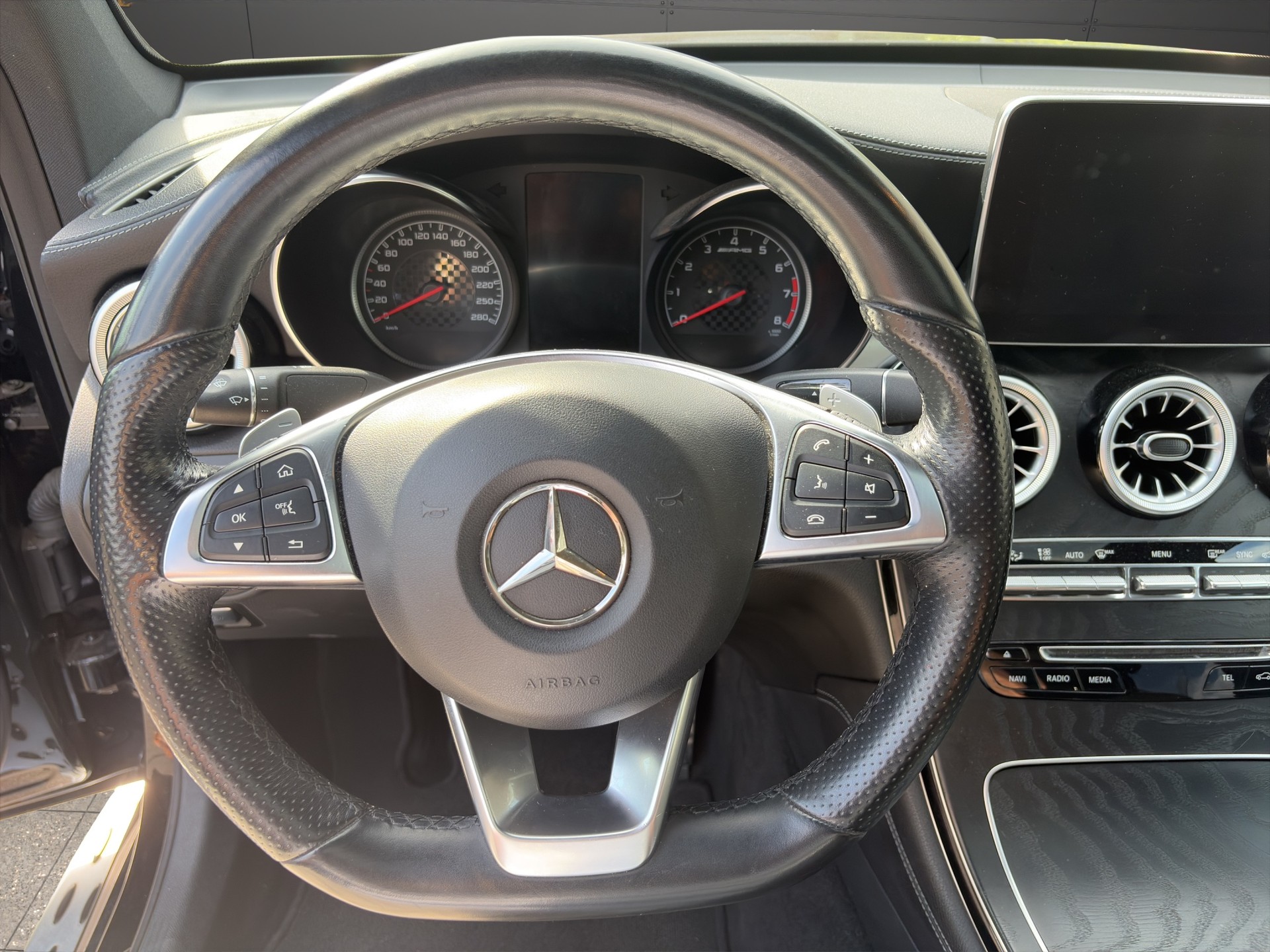MERCEDES-BENZ GLC Coupé 43 AMG 4Matic 9G-Tronic-image-21