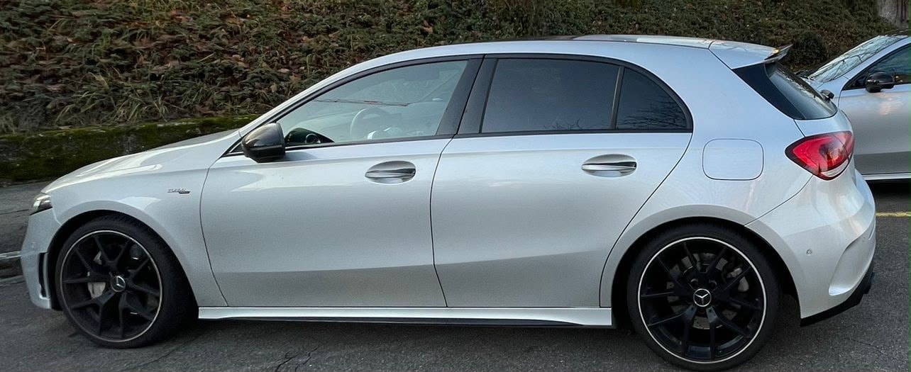 MERCEDES-BENZ A 35 AMG 4matic-image-3