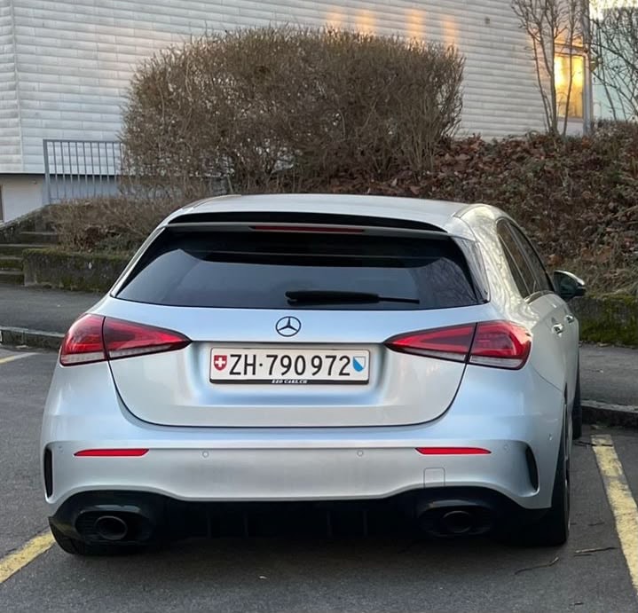 MERCEDES-BENZ A 35 AMG 4matic-image-2
