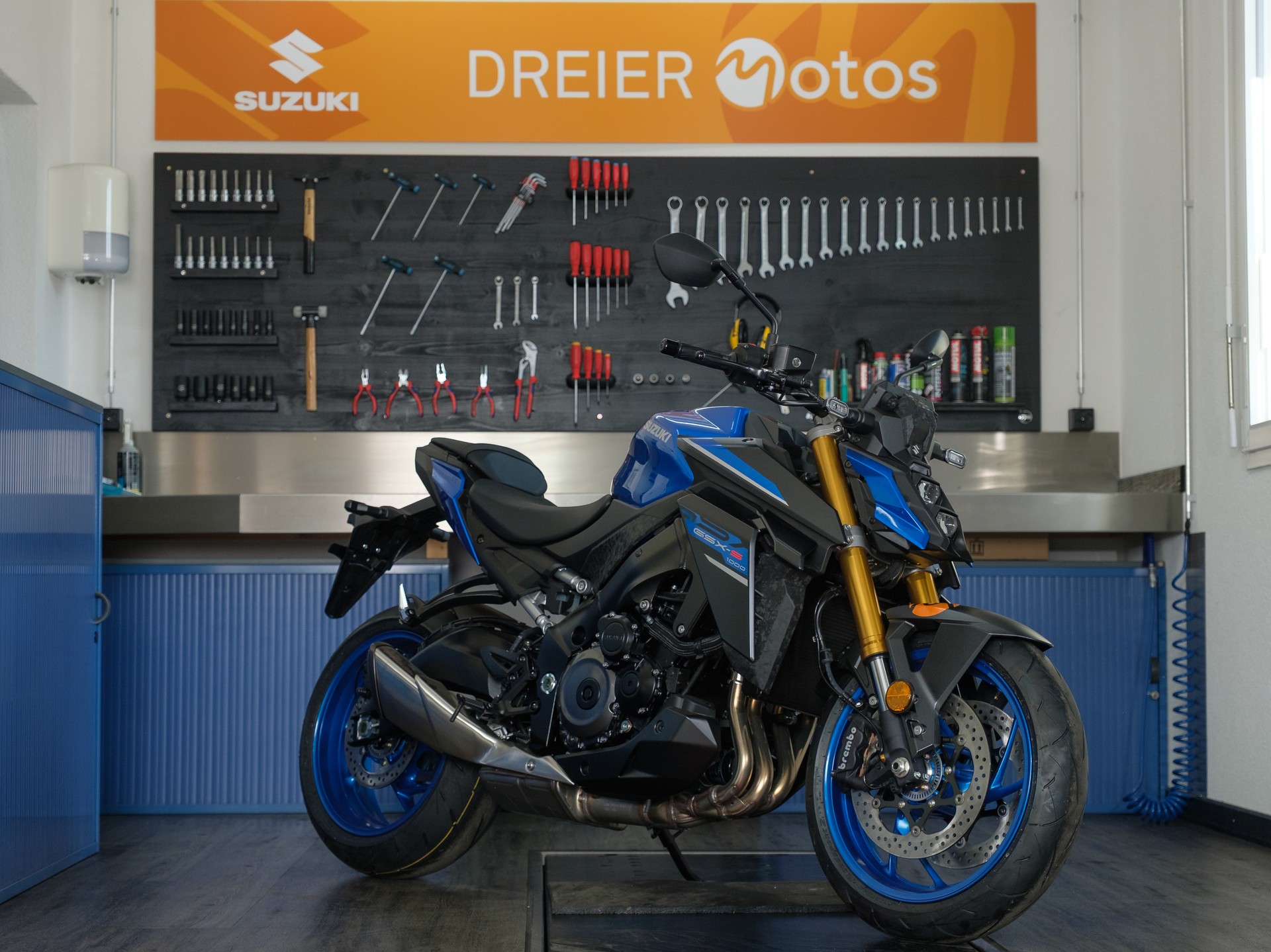 SUZUKI GSX-S 1000-image-1