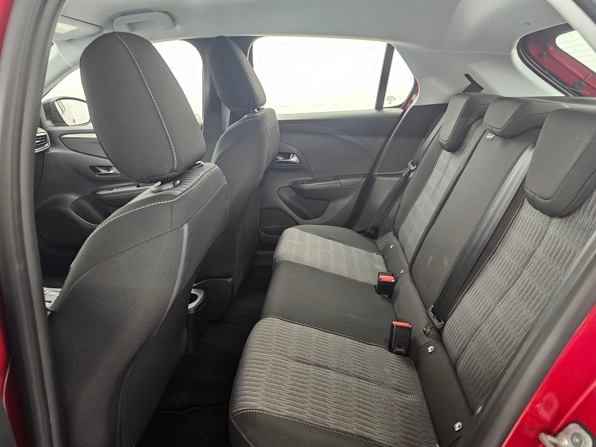 OPEL Corsa 1.2 T Edition-image-7