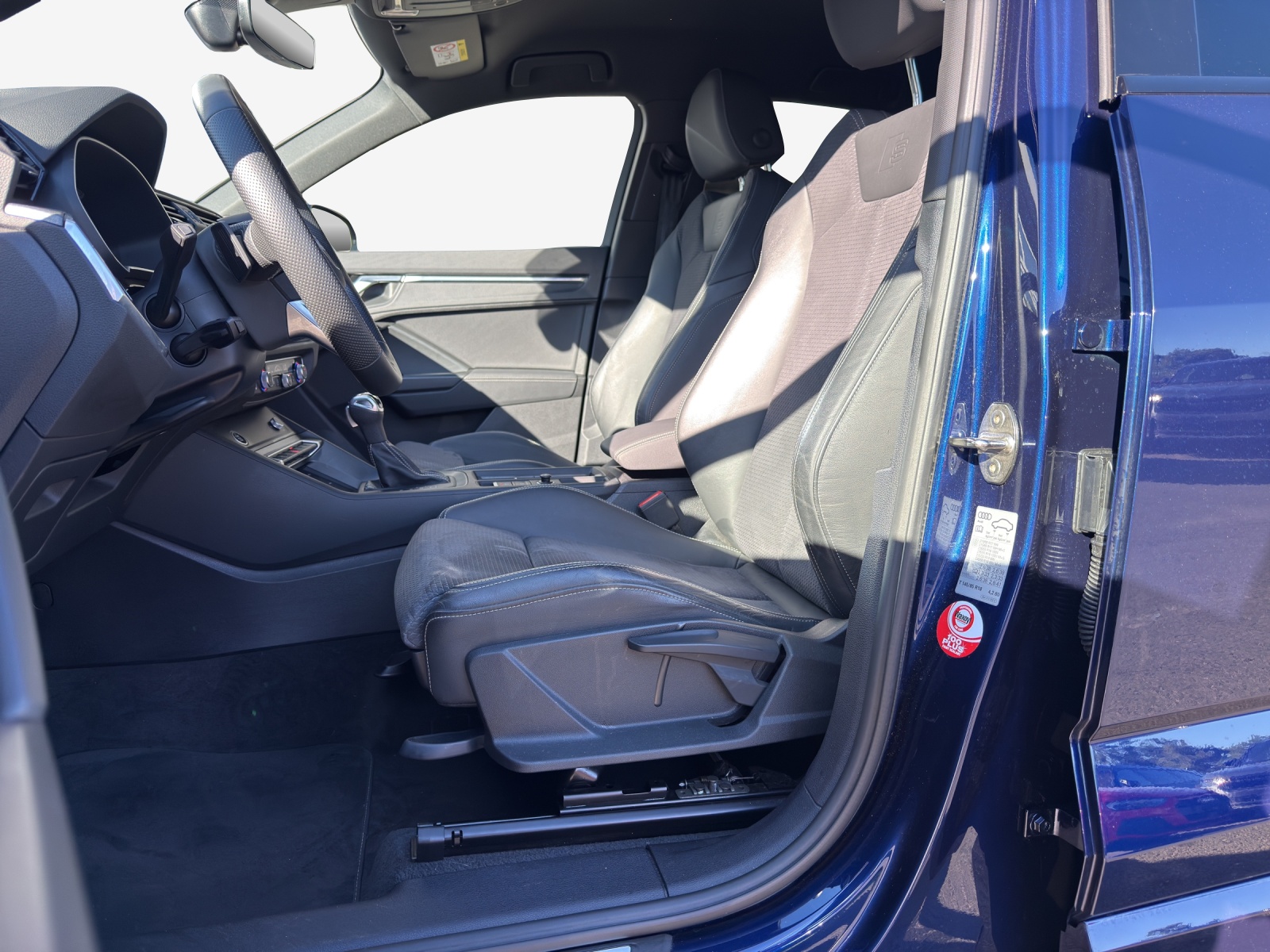 AUDI Q3 Sportback 35 TFSI S line Attraction S-tronic-image-7