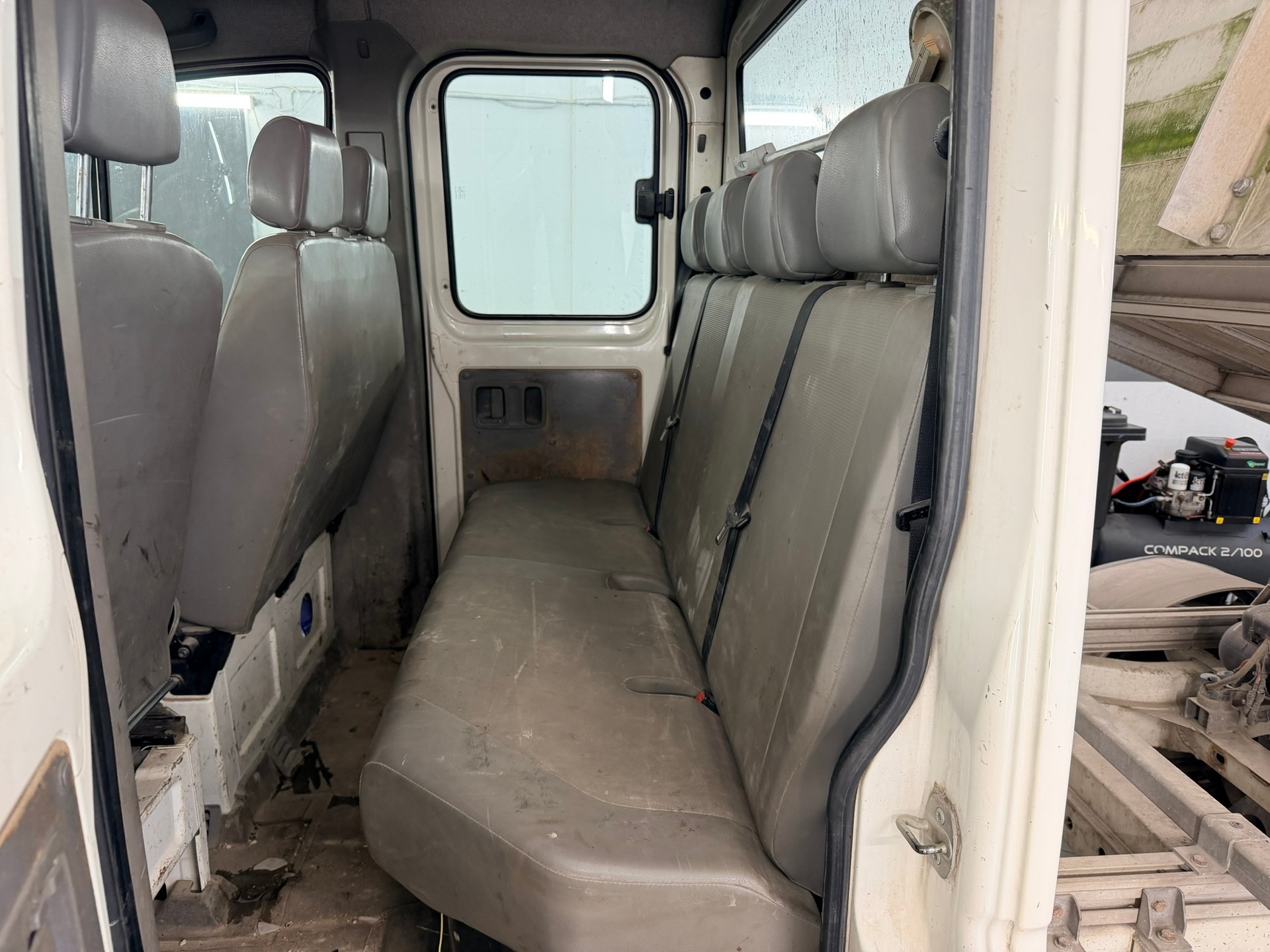 VW Crafter 50 2.5 BlueTDI 164 PS-image-7
