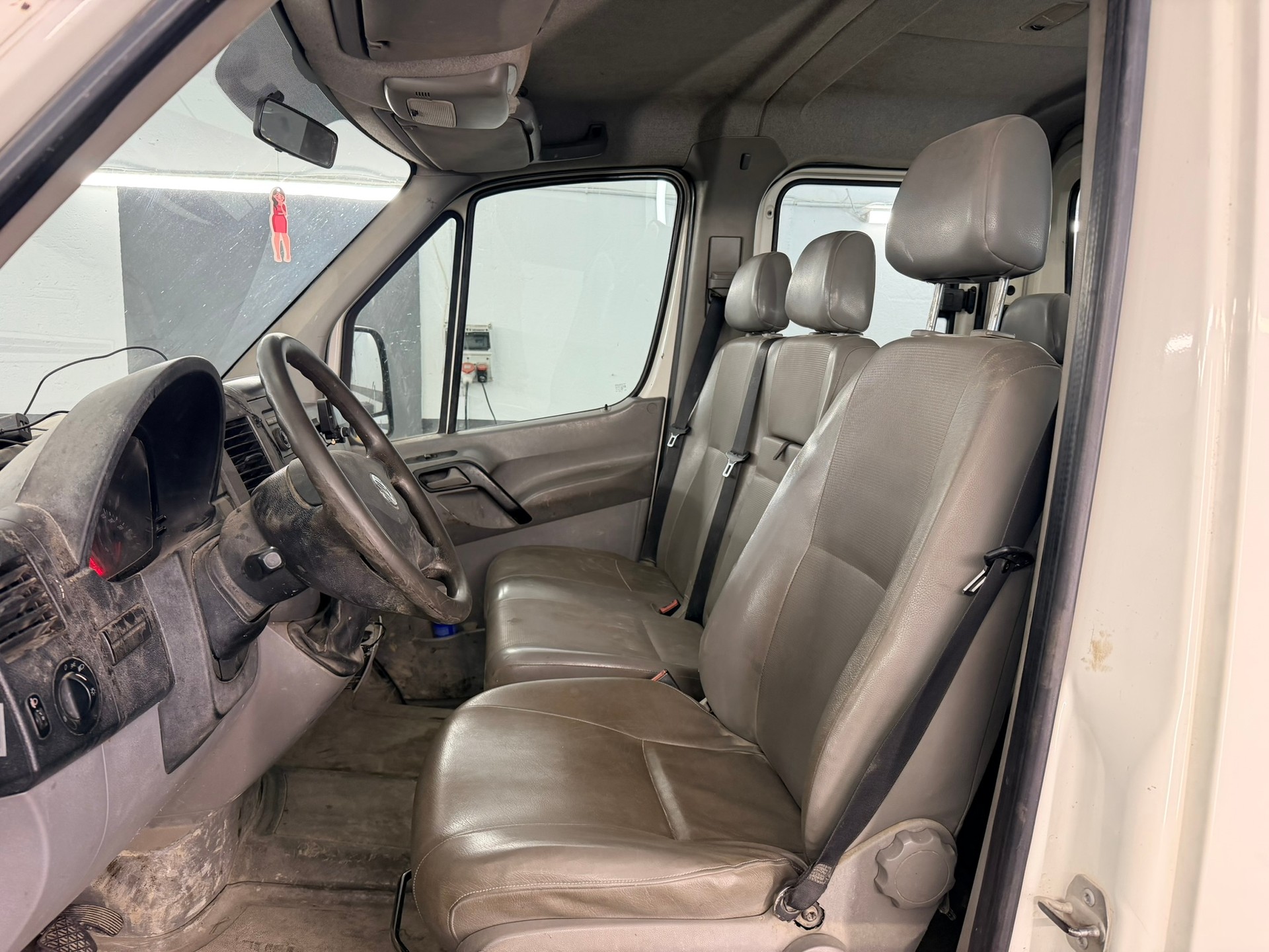 VW Crafter 50 2.5 BlueTDI 164 PS-image-9