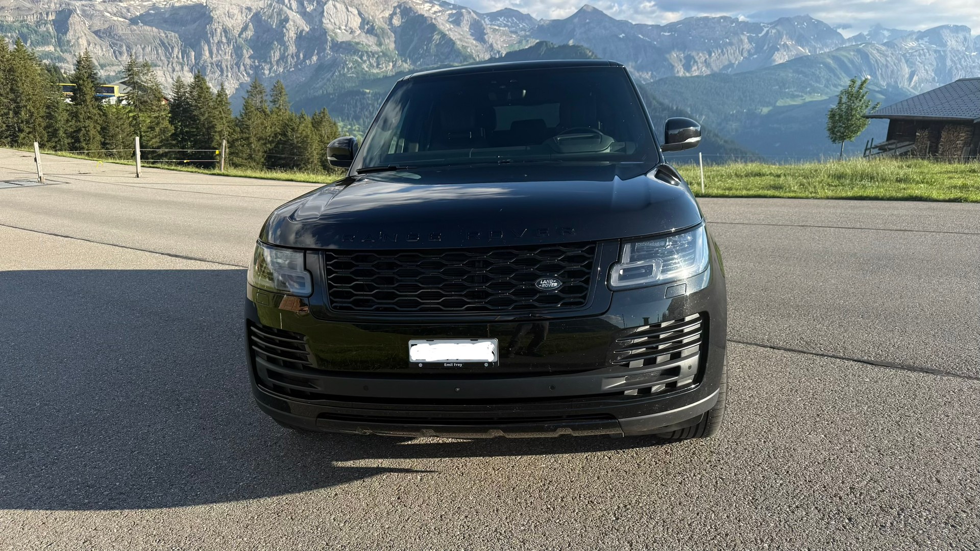 LAND ROVER 3.0 SDV6 HSE-image-2