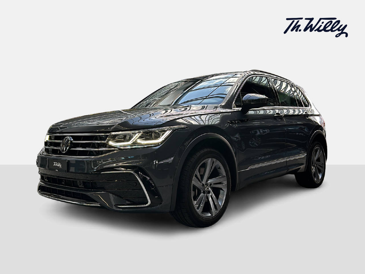 VW Tiguan 2.0 TSI R-Line DSG-image-0