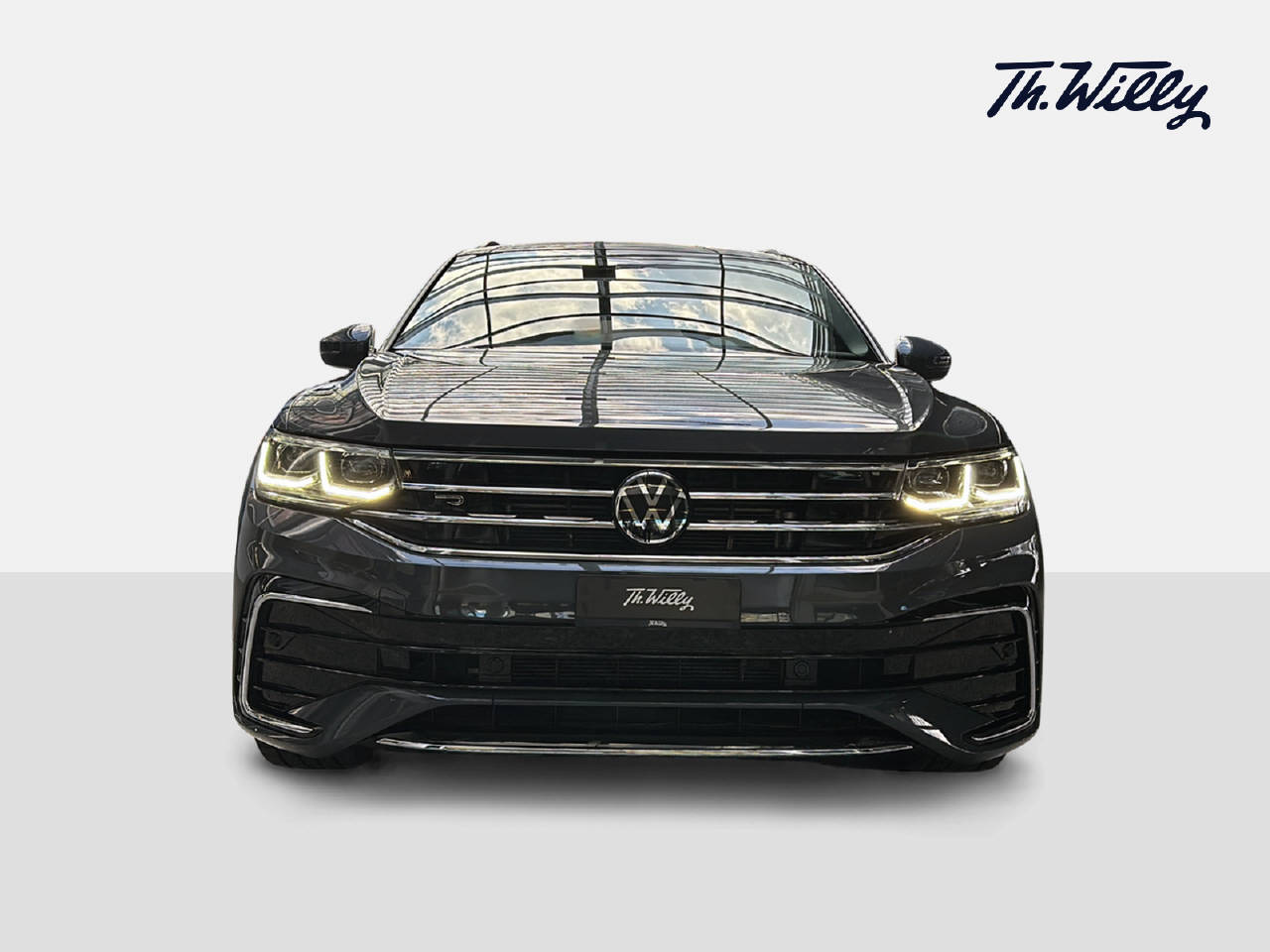 VW Tiguan 2.0 TSI R-Line DSG-image-6