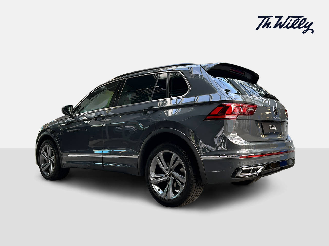 VW Tiguan 2.0 TSI R-Line DSG-image-2