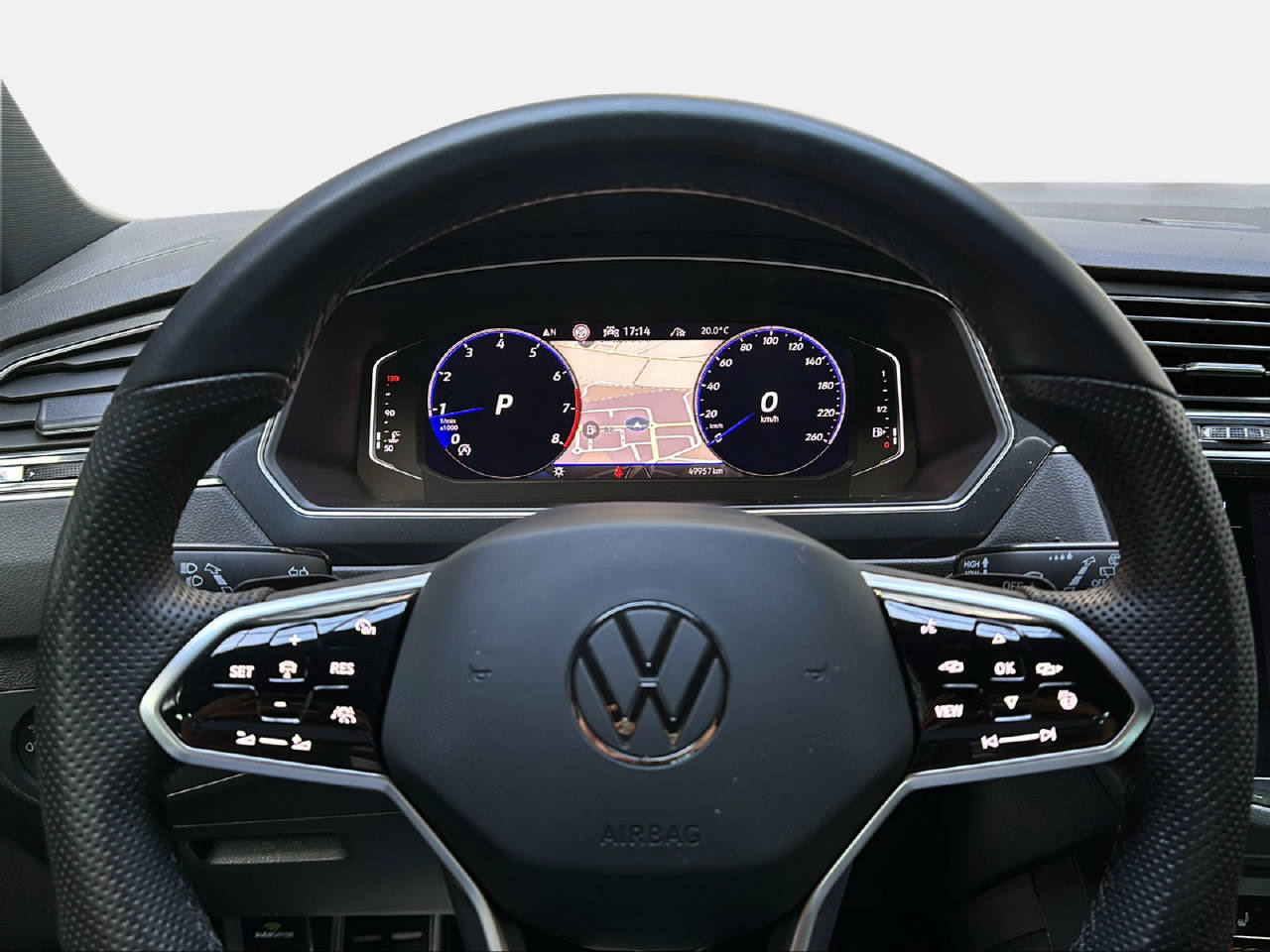 VW Tiguan 2.0 TSI R-Line DSG-image-9