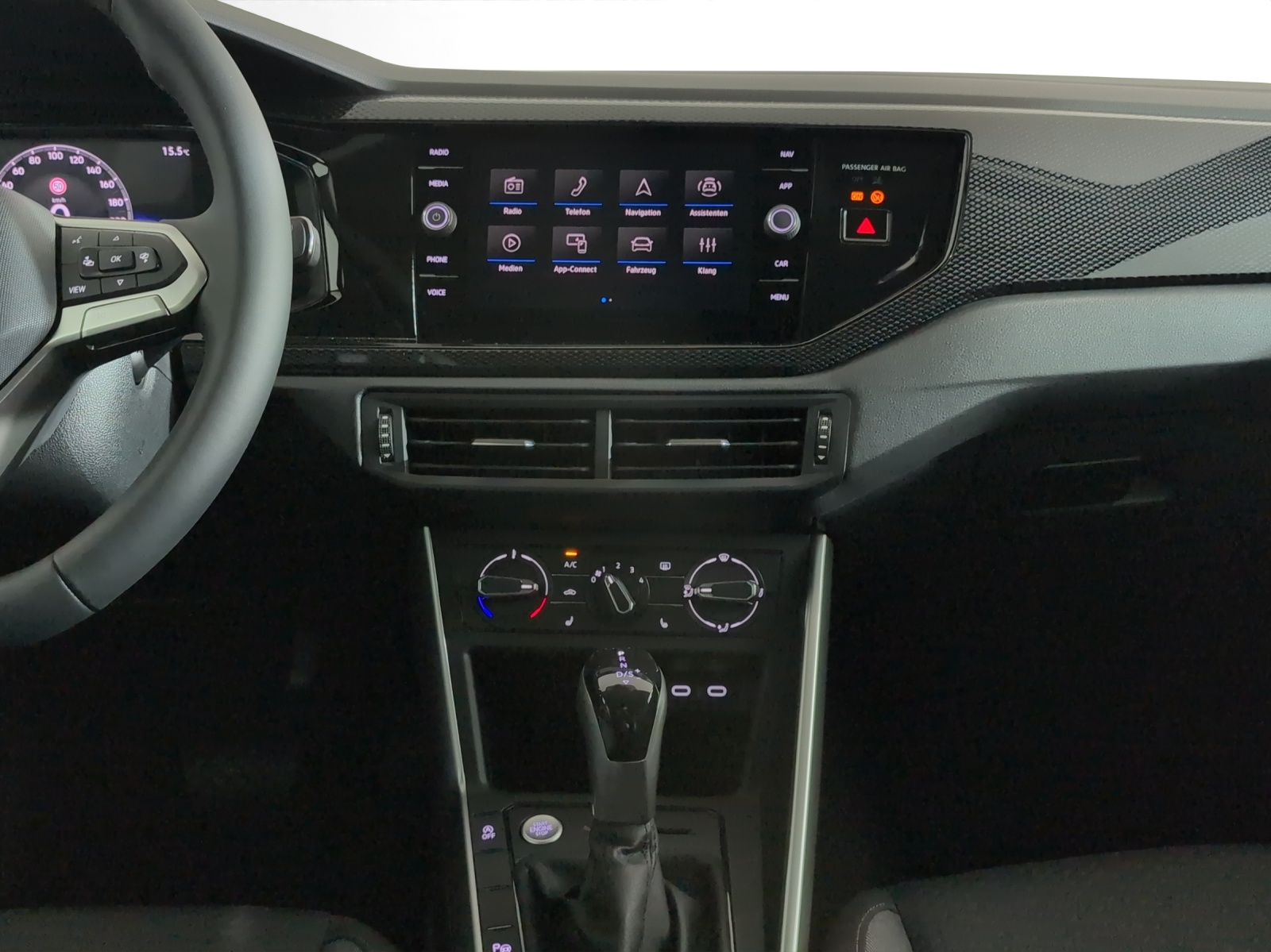 VW Polo 1.0 TSI Life-image-10