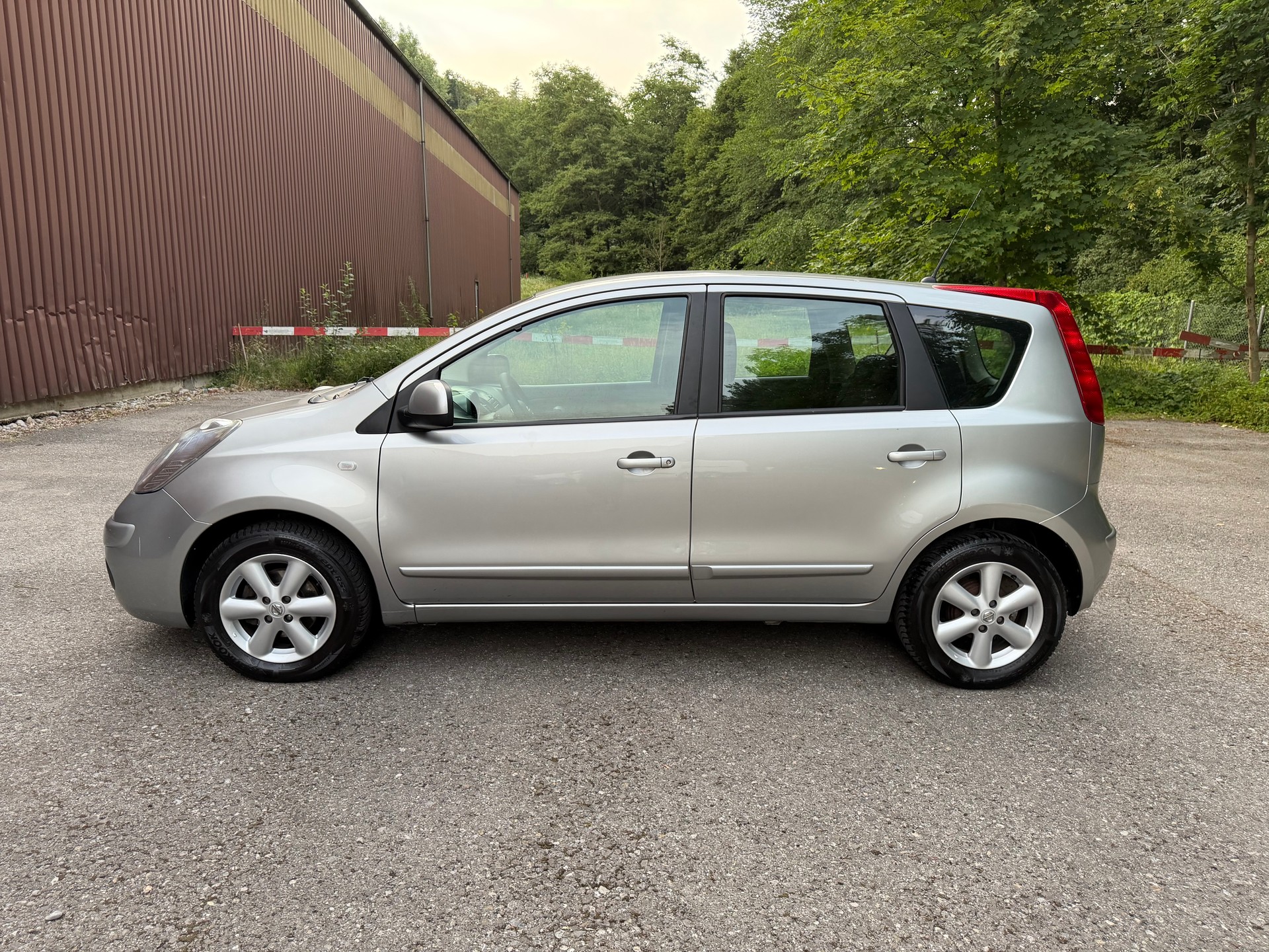 NISSAN Note 1.4 acenta-image-2