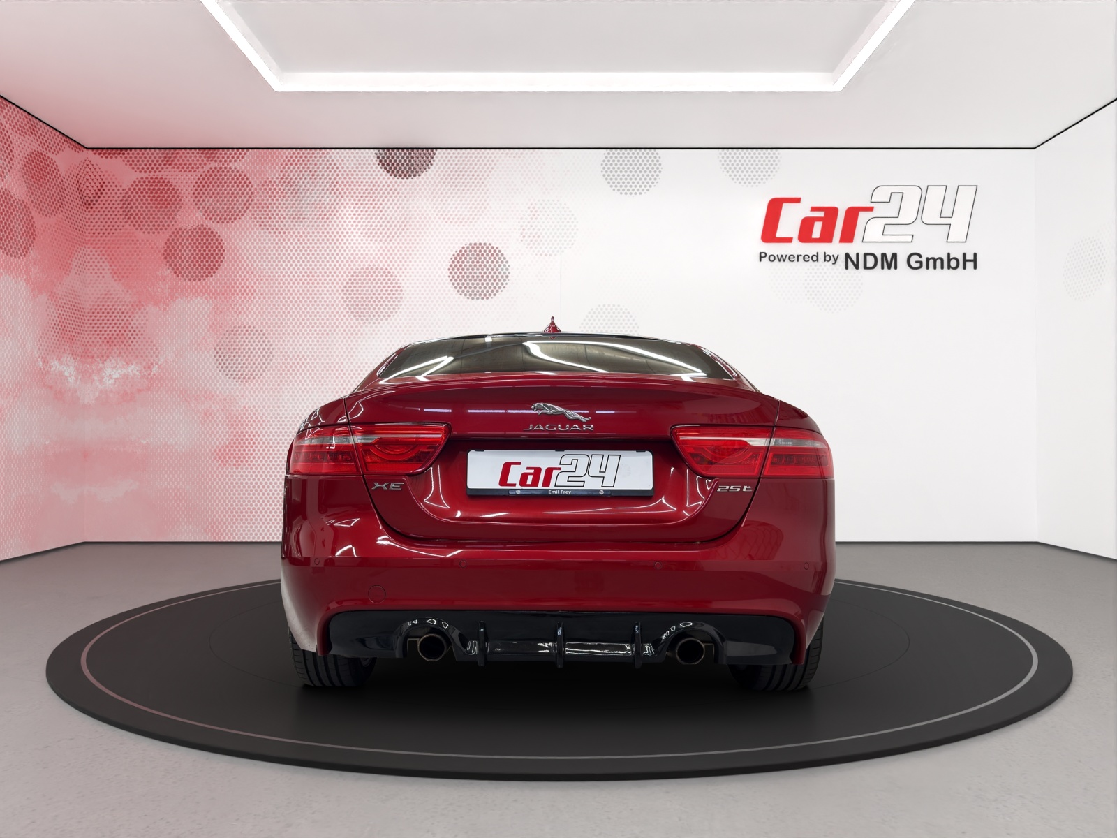 JAGUAR XE 25t 2.0 Prestige Automatic-image-5