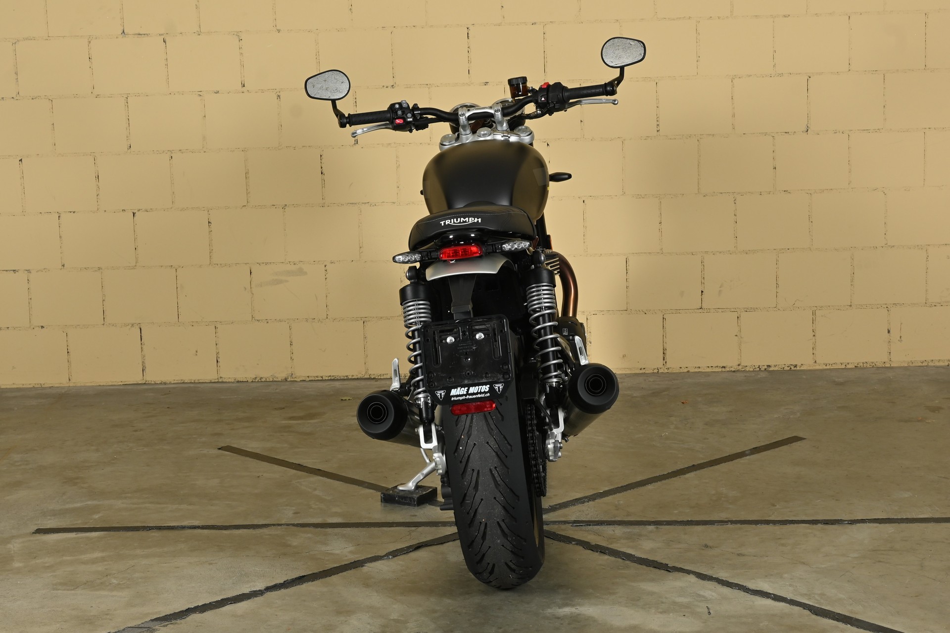 TRIUMPH Speed Twin 1200-image-5