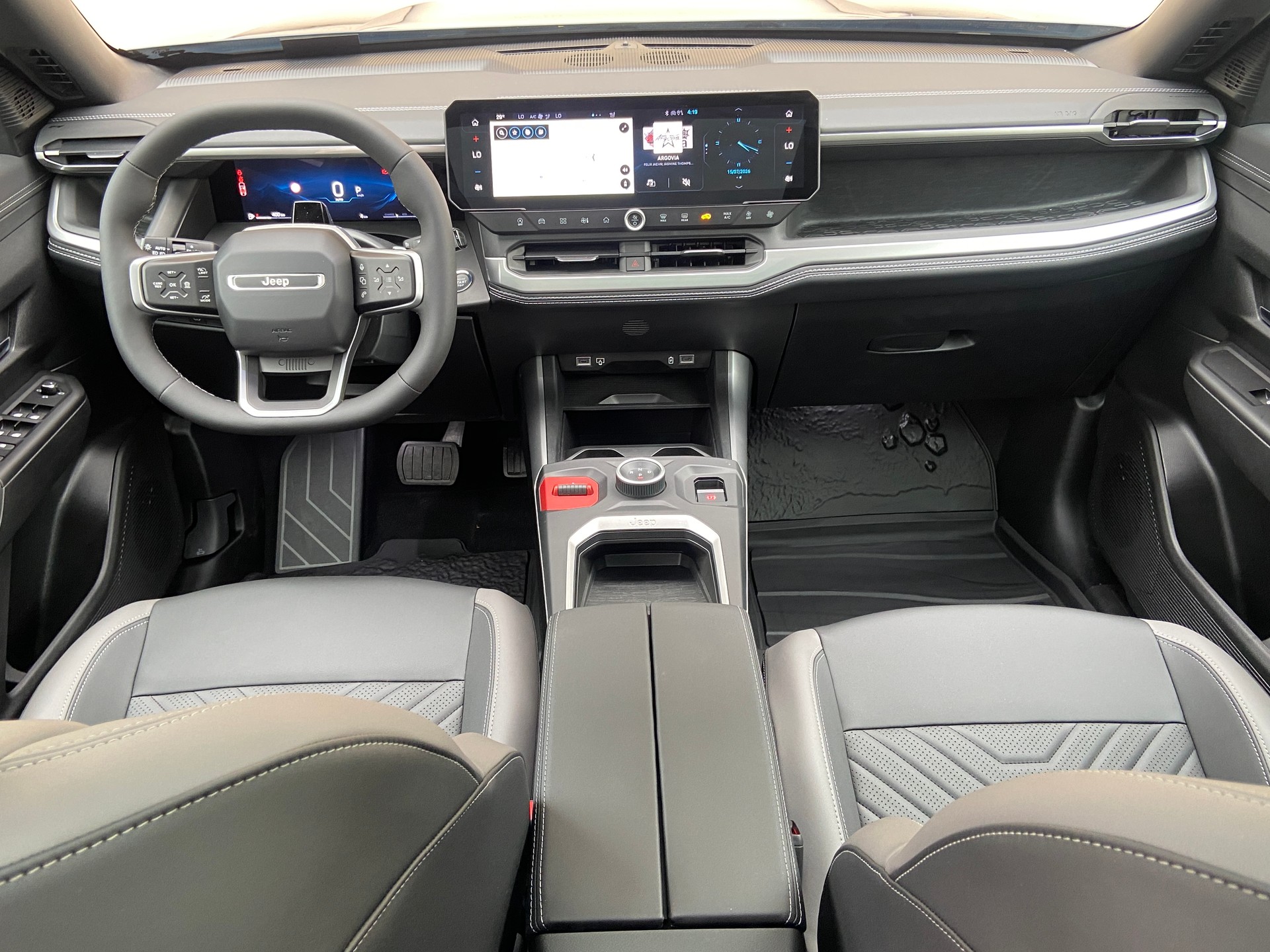 JEEP Compass 1.2 T e-Hybrid Summit Premium Sky-image-4