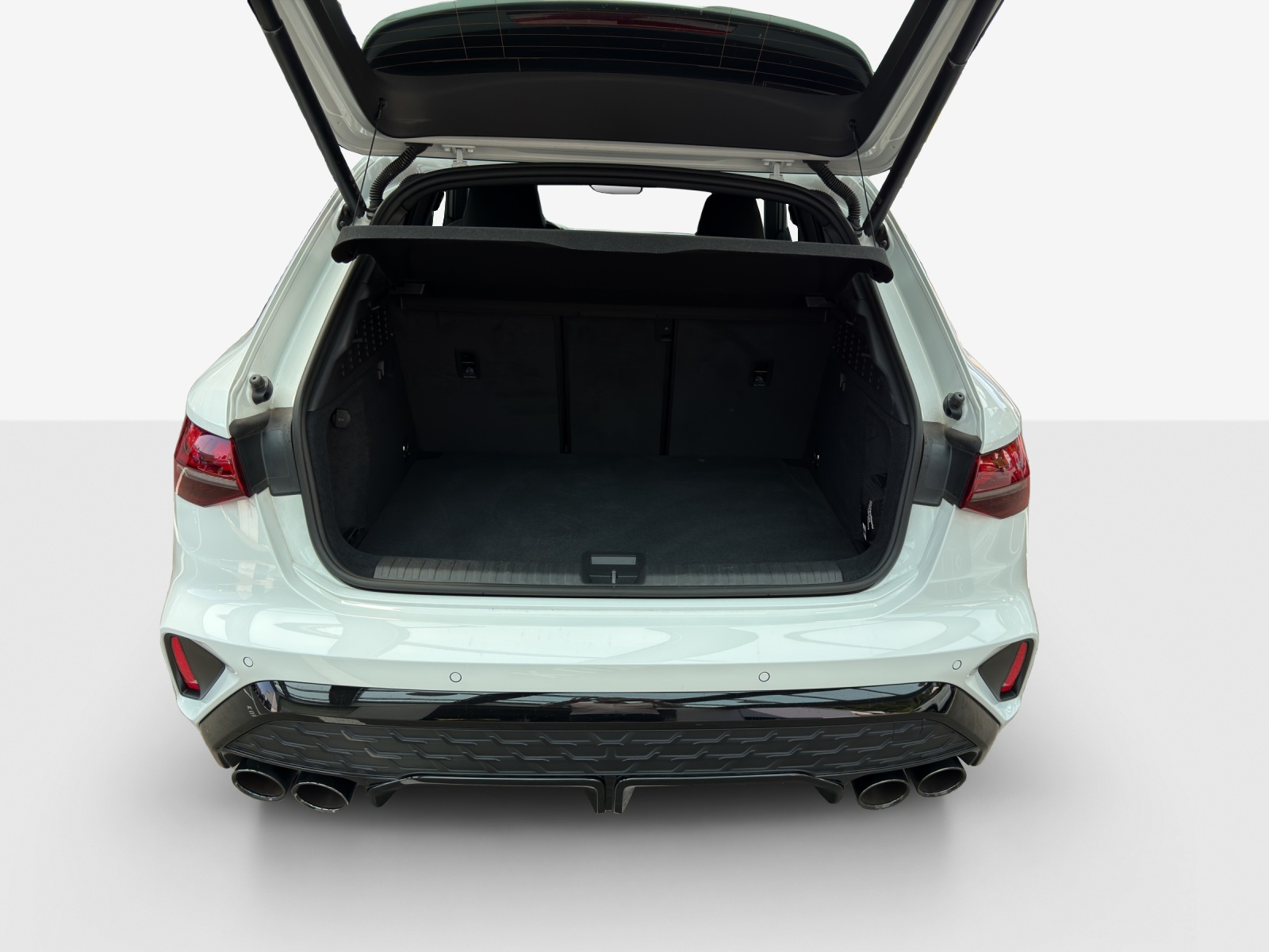 AUDI S3 Sportback TFSI quattro S-tronic-image-12