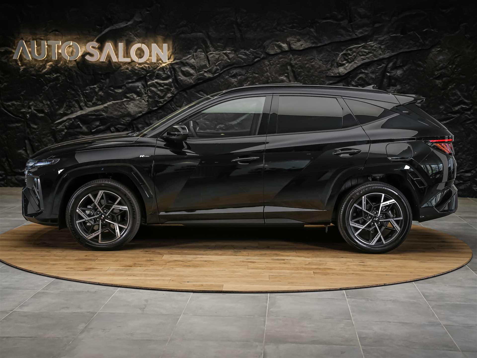 HYUNDAI Tucson 1.6 TGDI HEV N Line 4WD *Werksgarantie*Abstandsregler*Panorama*Lenkradheizung*-image-1