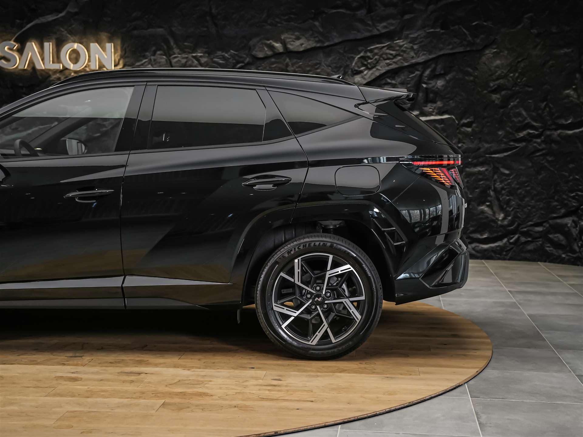 HYUNDAI Tucson 1.6 TGDI HEV N Line 4WD *Werksgarantie*Abstandsregler*Panorama*Lenkradheizung*-image-19