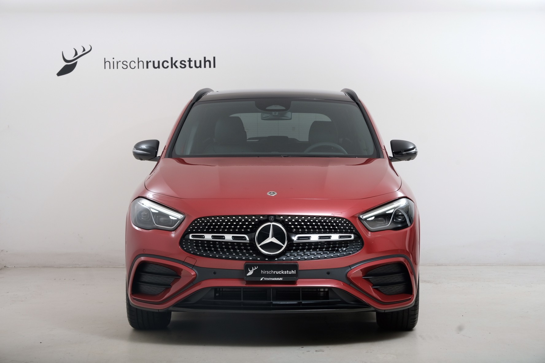 MERCEDES-BENZ GLA 250 4Matic 8G-DCT Swiss Star-showroom-element-1