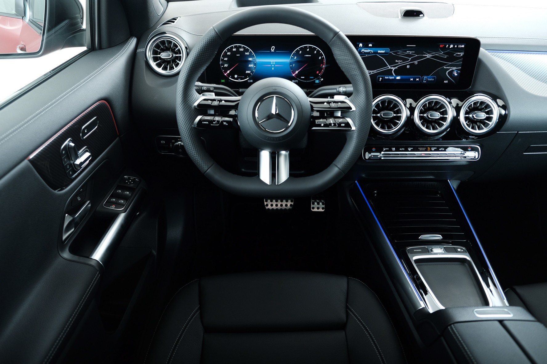 MERCEDES-BENZ GLA 250 4Matic 8G-DCT Swiss Star-image-6