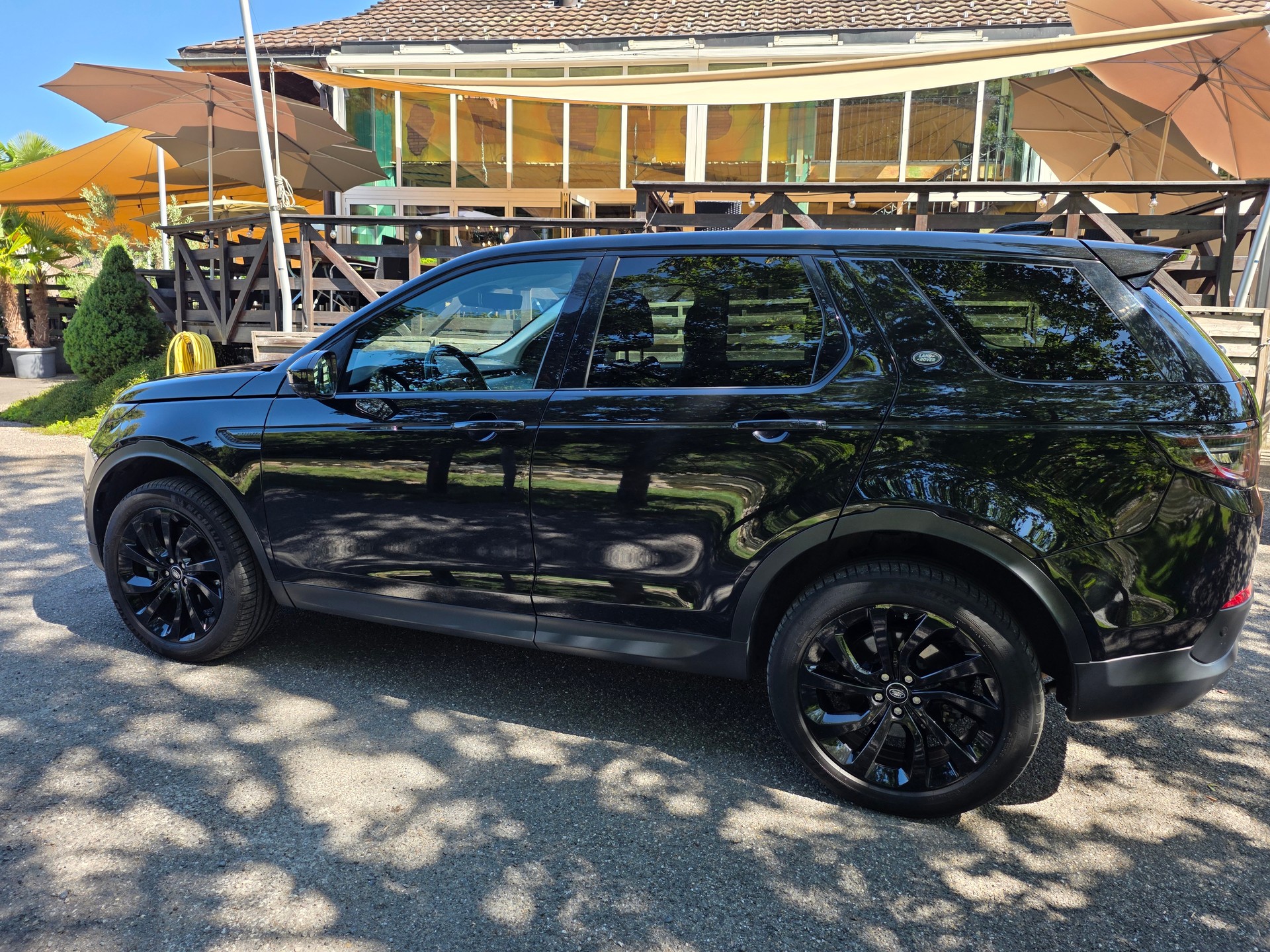LAND ROVER Discovery Sport D180 2.0D TD4 ☆☆☆ 7 Sitze ☆☆☆ Inklusive frischer MFK ☆☆☆-showroom-element-3