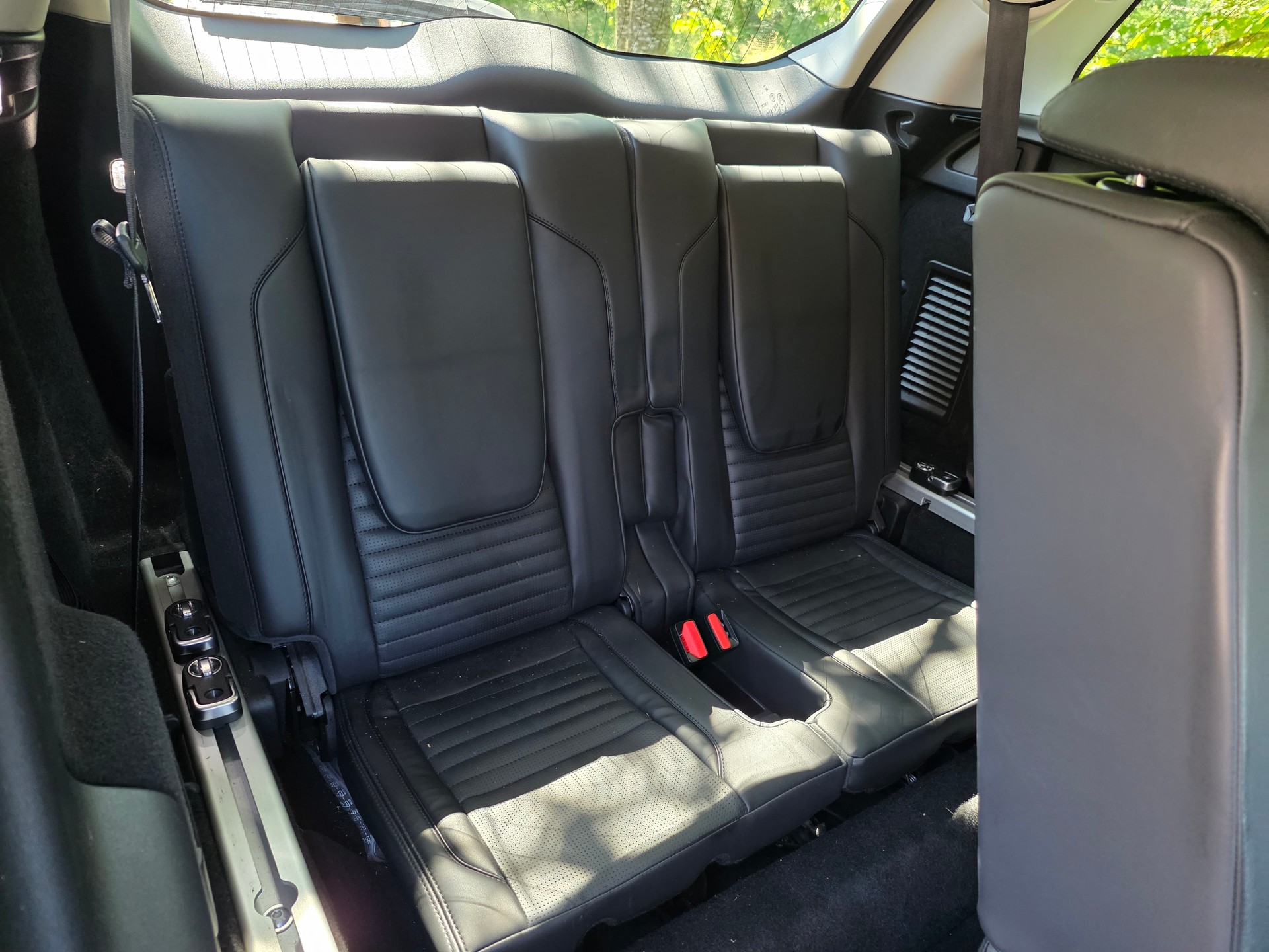 LAND ROVER Discovery Sport D180 2.0D TD4 ☆☆☆ 7 Sitze ☆☆☆ Inklusive frischer MFK ☆☆☆-image-14