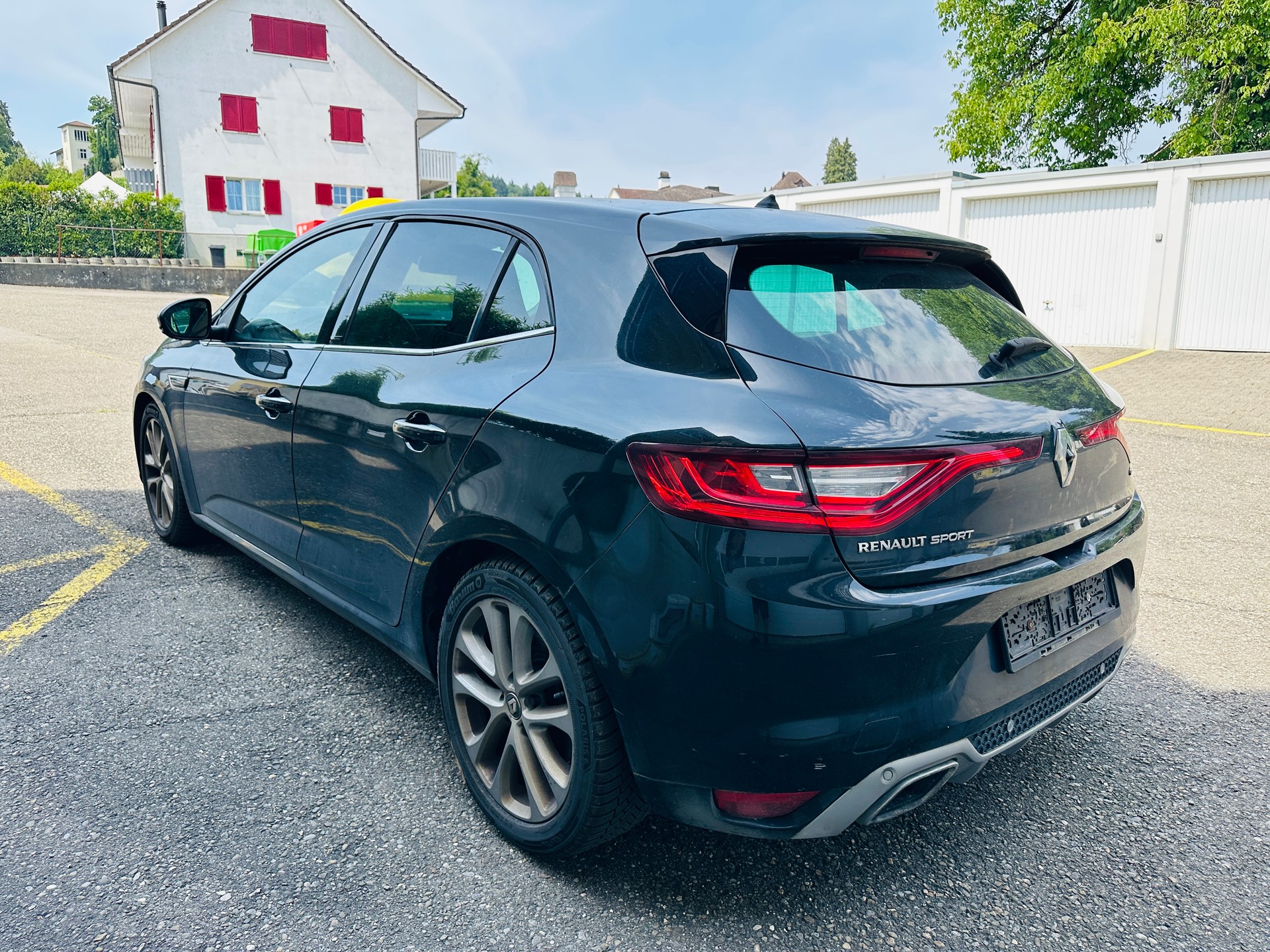RENAULT Mégane 1.6 16V Turbo GT EDC-image-10