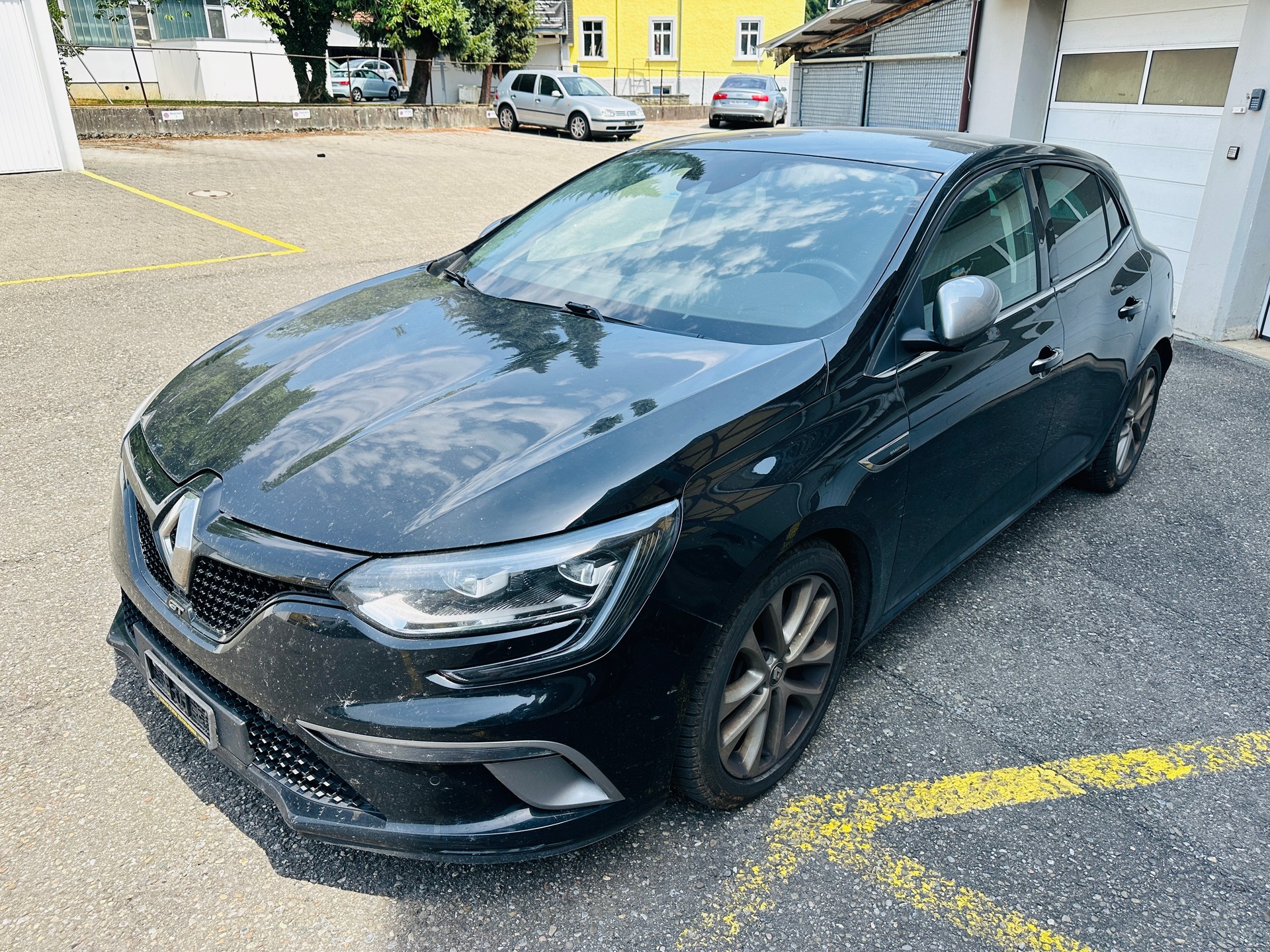 RENAULT Mégane 1.6 16V Turbo GT EDC-image-5